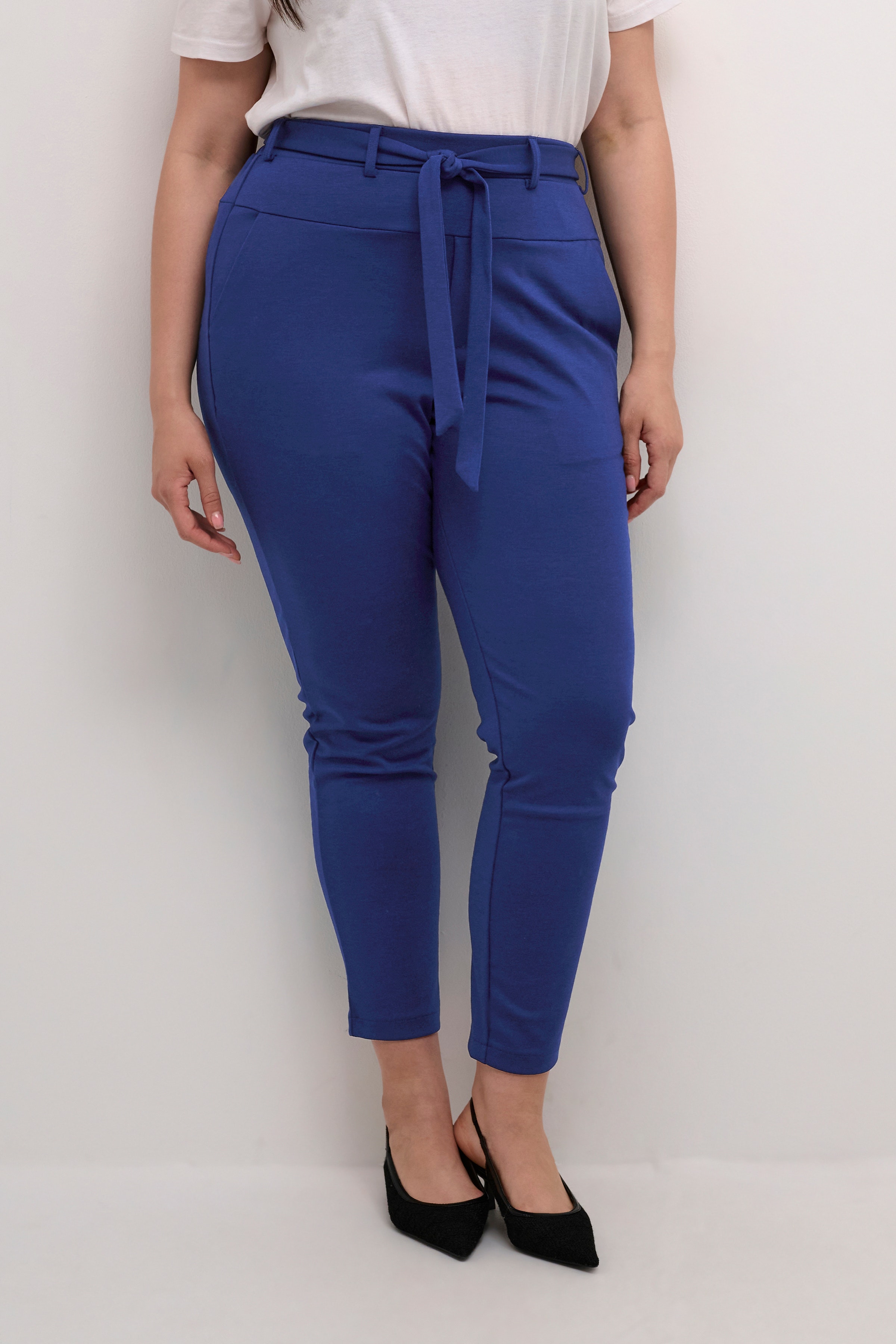 KCjenna Trousers LOOKBOOK FRONT 10582254-193942