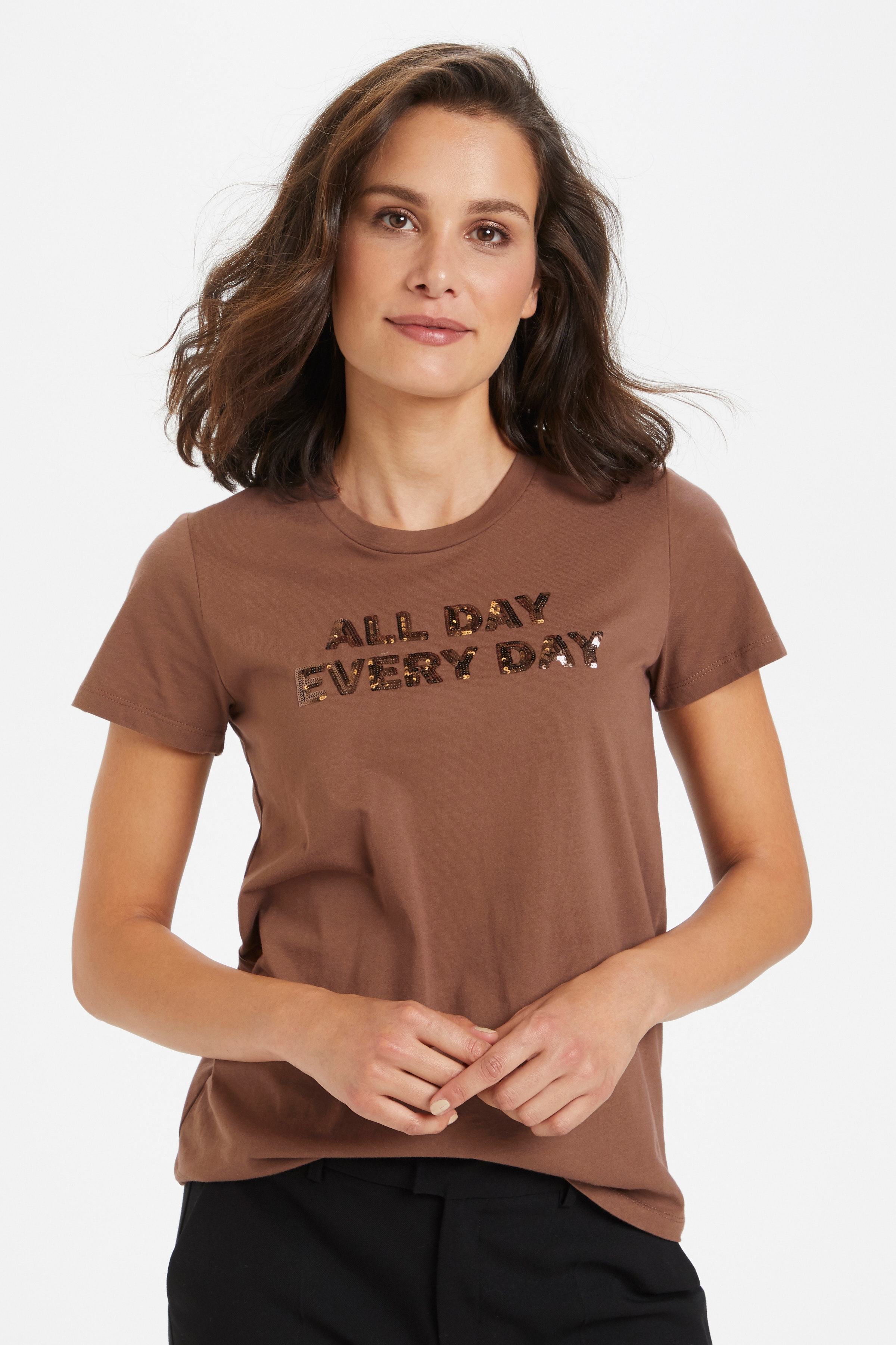 T-shirt LOOKBOOK FRONT 10504700-191217