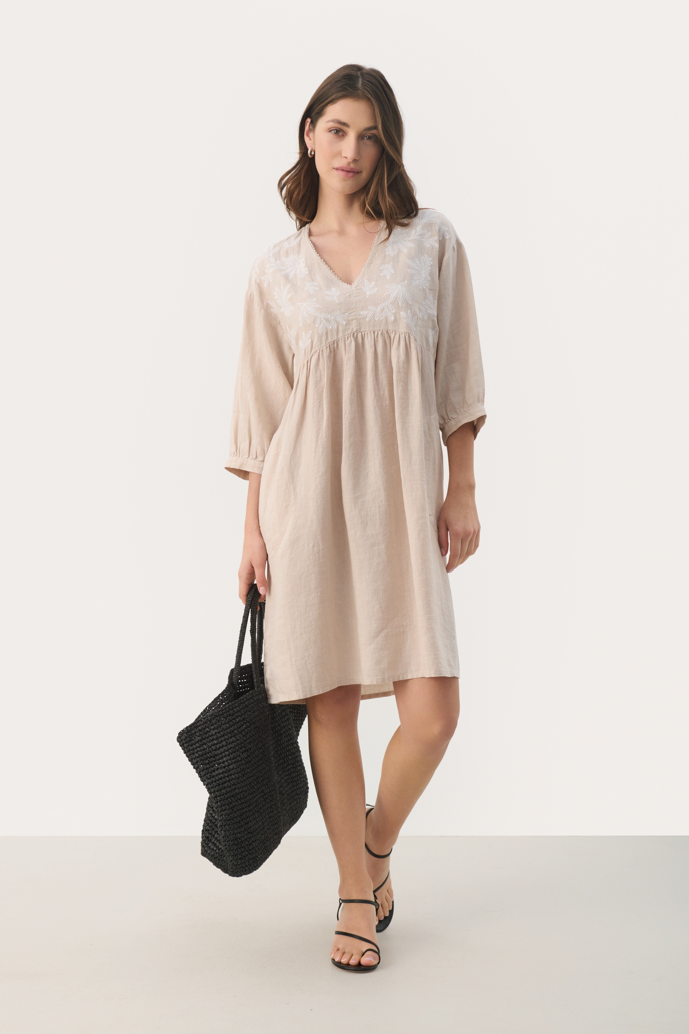 GiazellaPW Kort linneklänning LOOKBOOK FRONT 30308679-303175