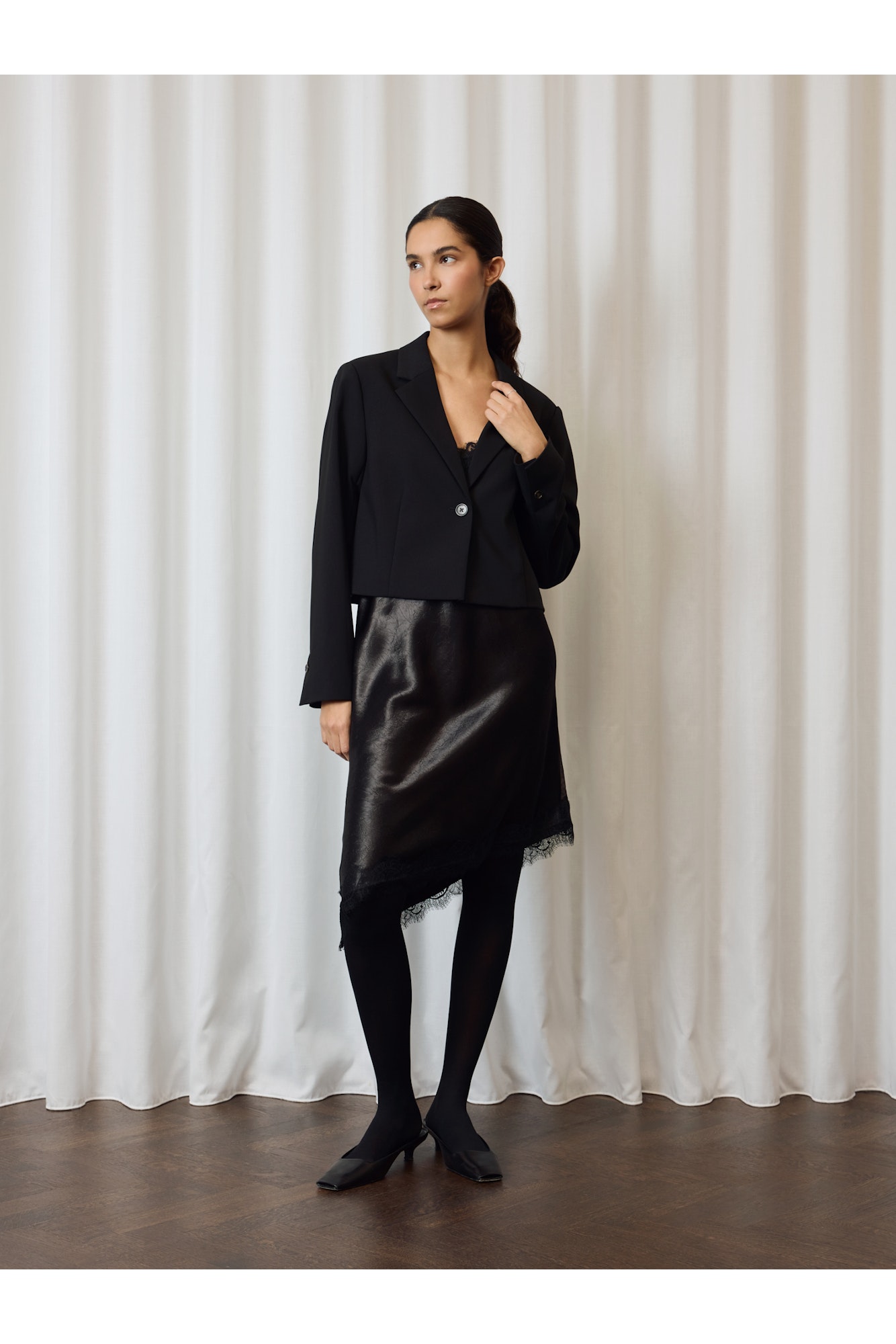 SLCorinne Cropped Blazer LOCATION NONE 30407631-194008