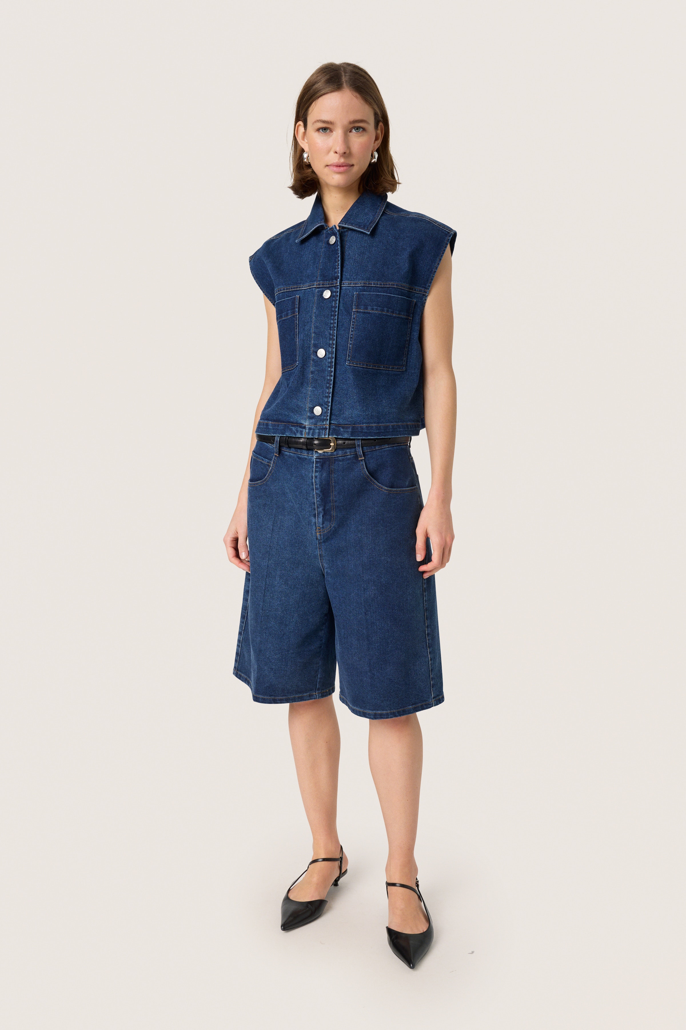 SLCalianna Weste LOOKBOOK FRONT 30408476-301728