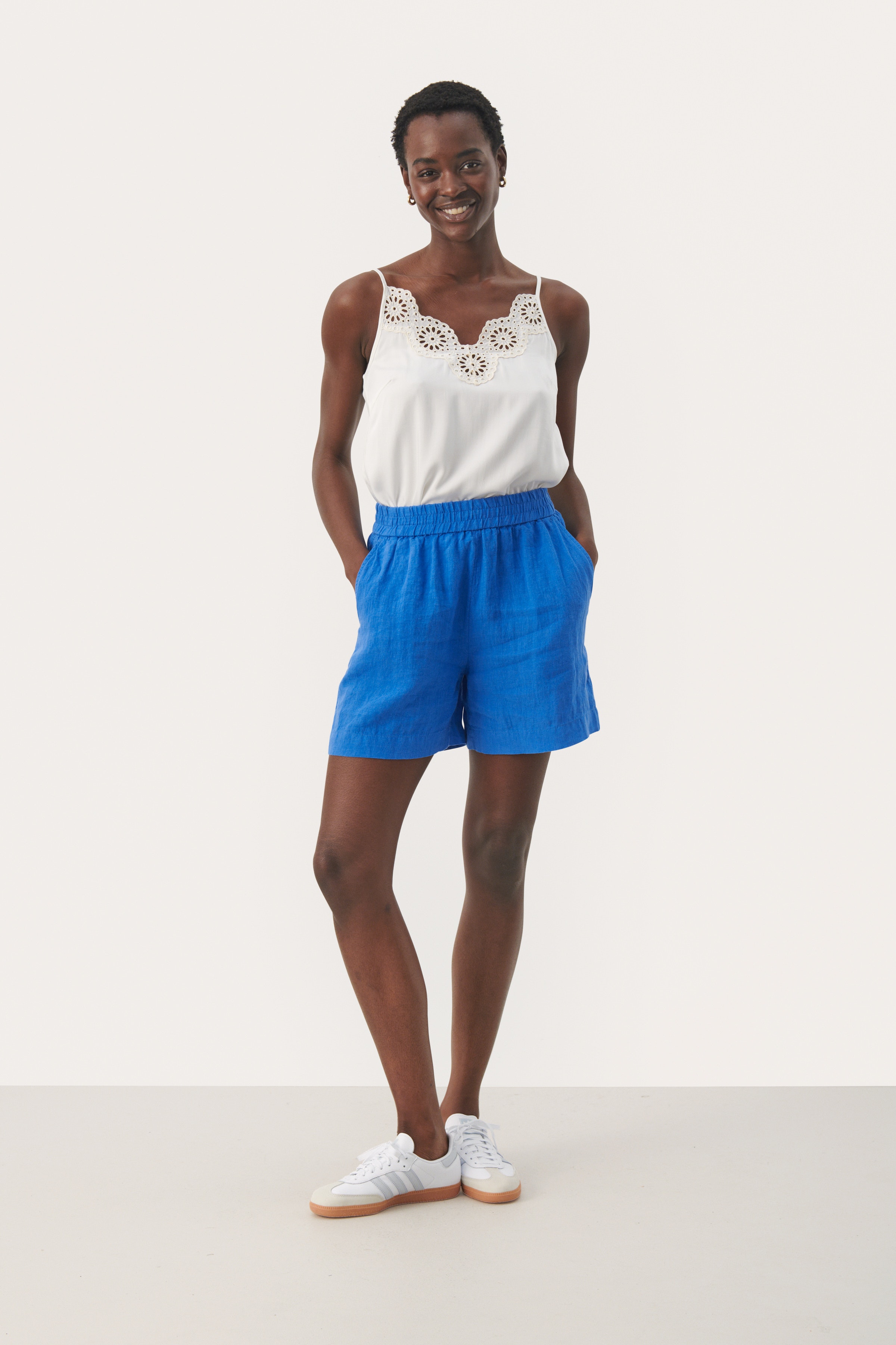 GerdPW Linen shorts LOOKBOOK FRONT 30308596-184048