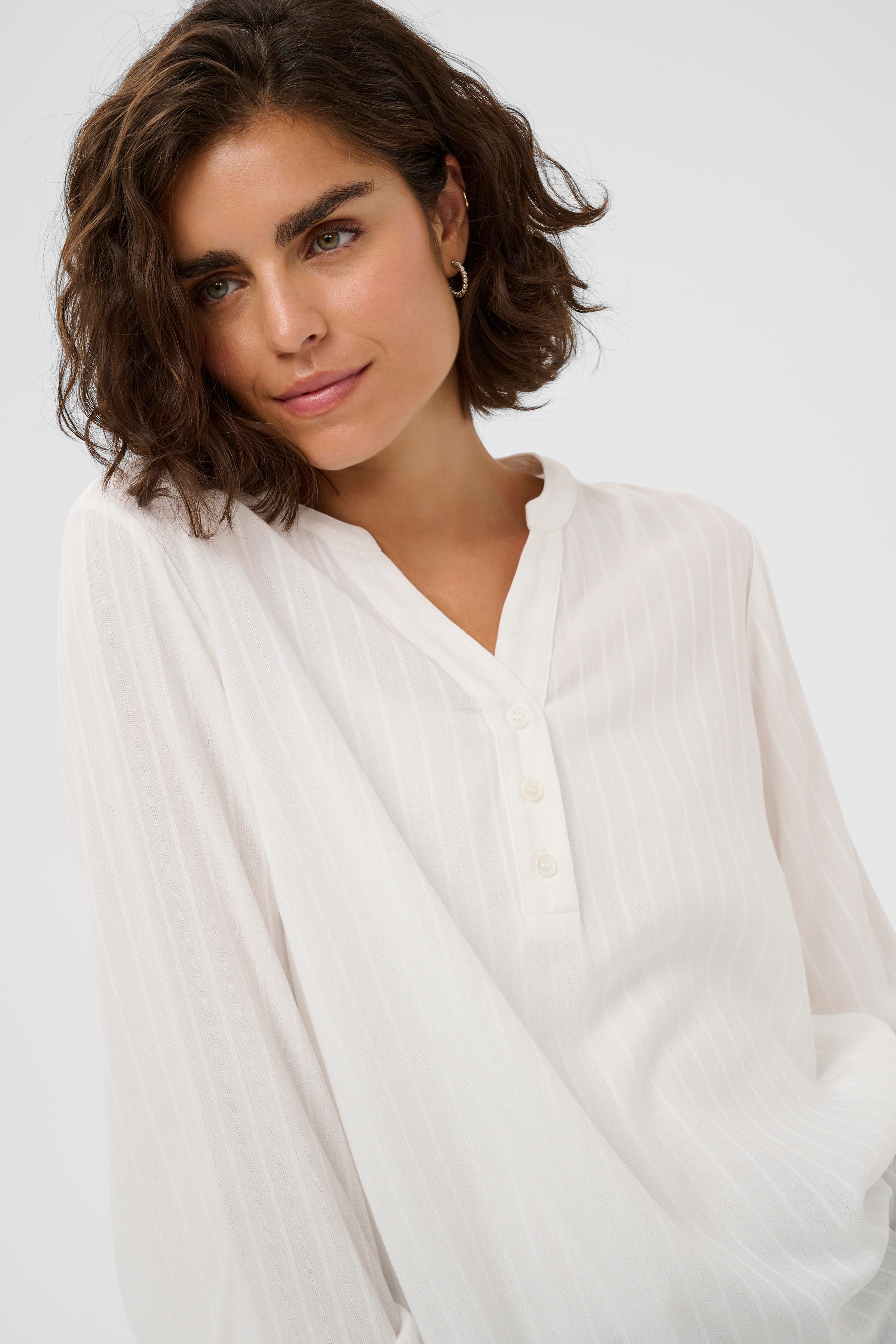 KAninna Bluse LOOKBOOK DETAIL 10511571-110602