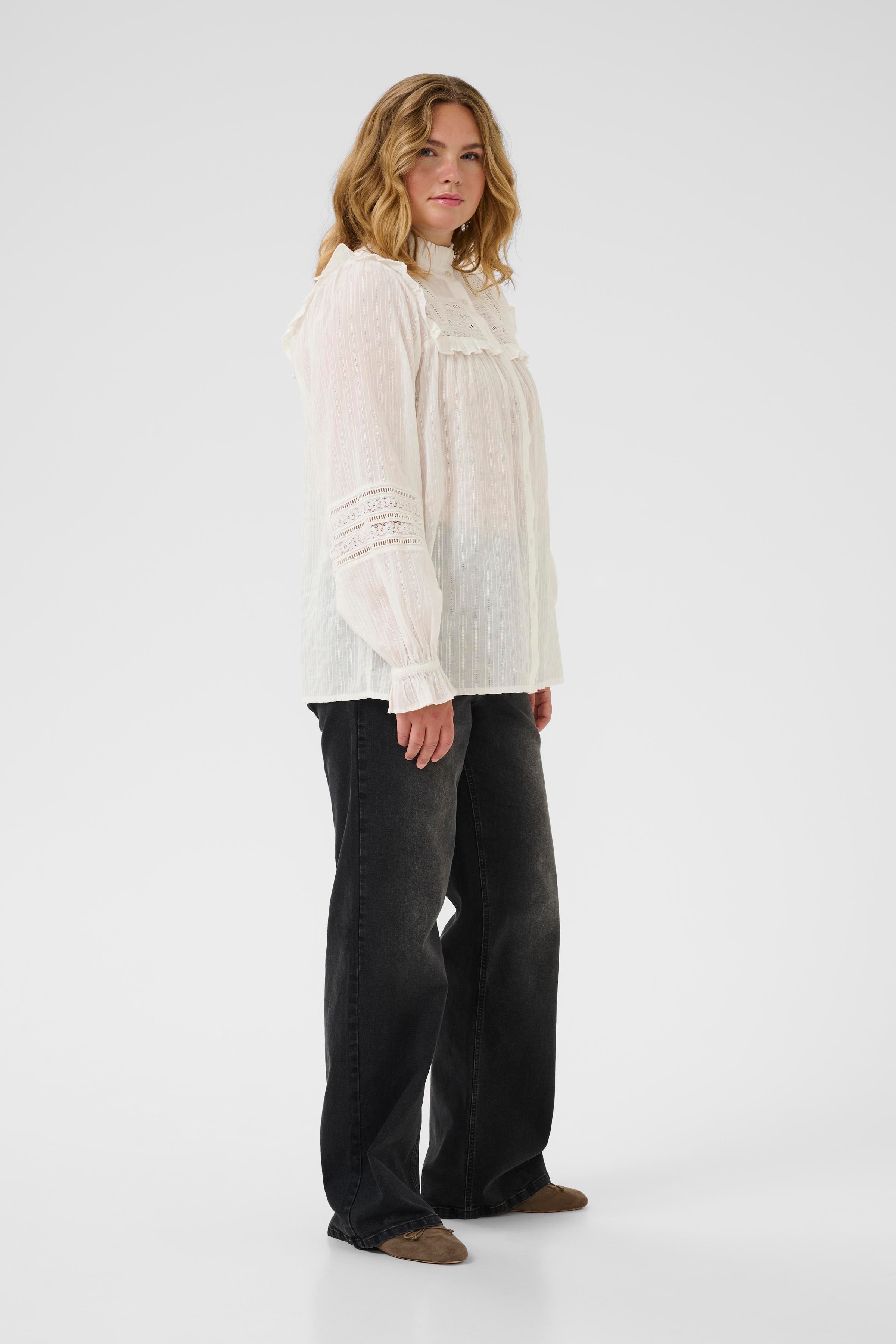 KCjessa Bluse LOOKBOOK FRONT 10584100-110602