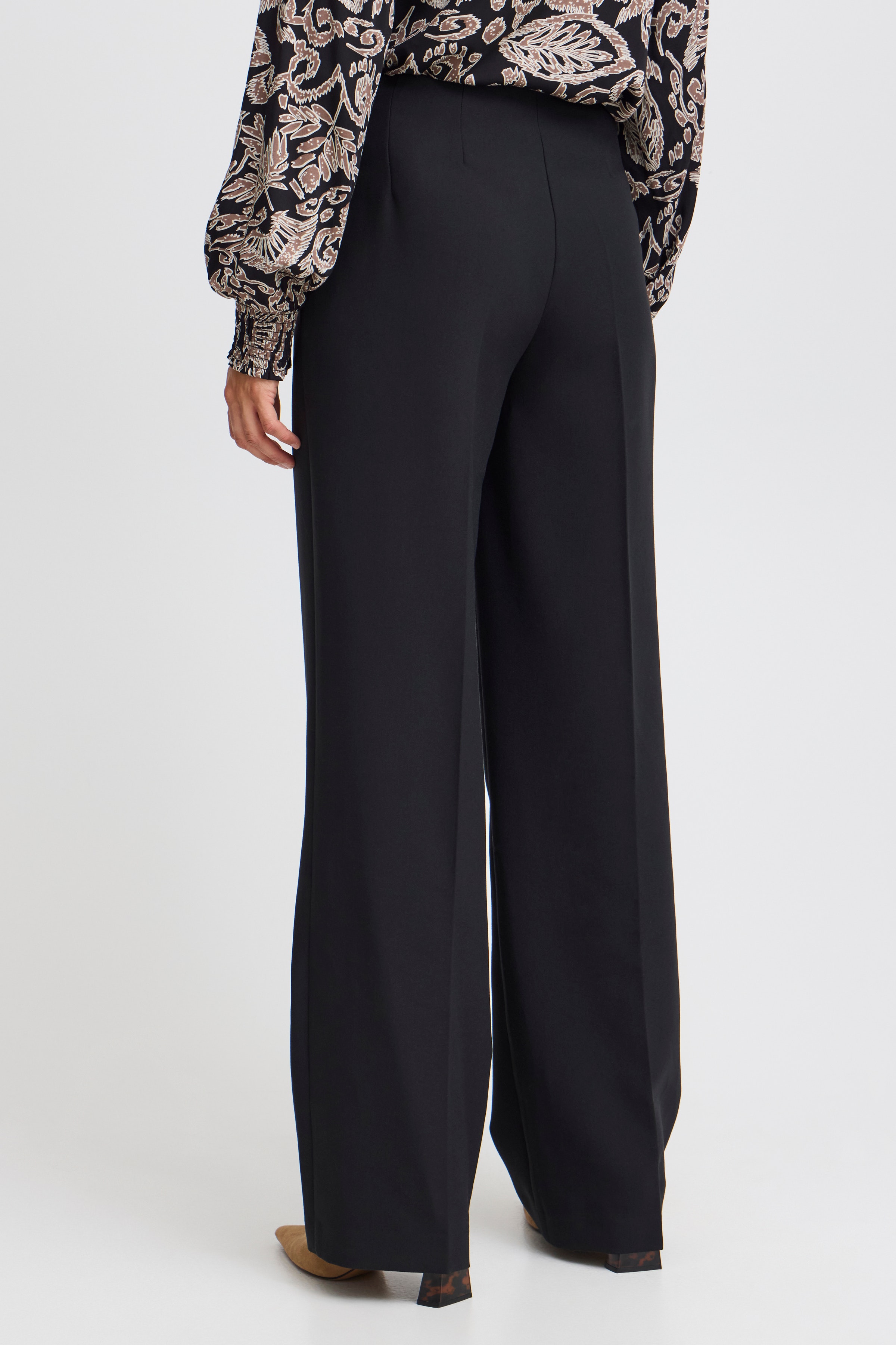 FRABIGAIL Trousers LOOKBOOK FRONT 20615348-200113