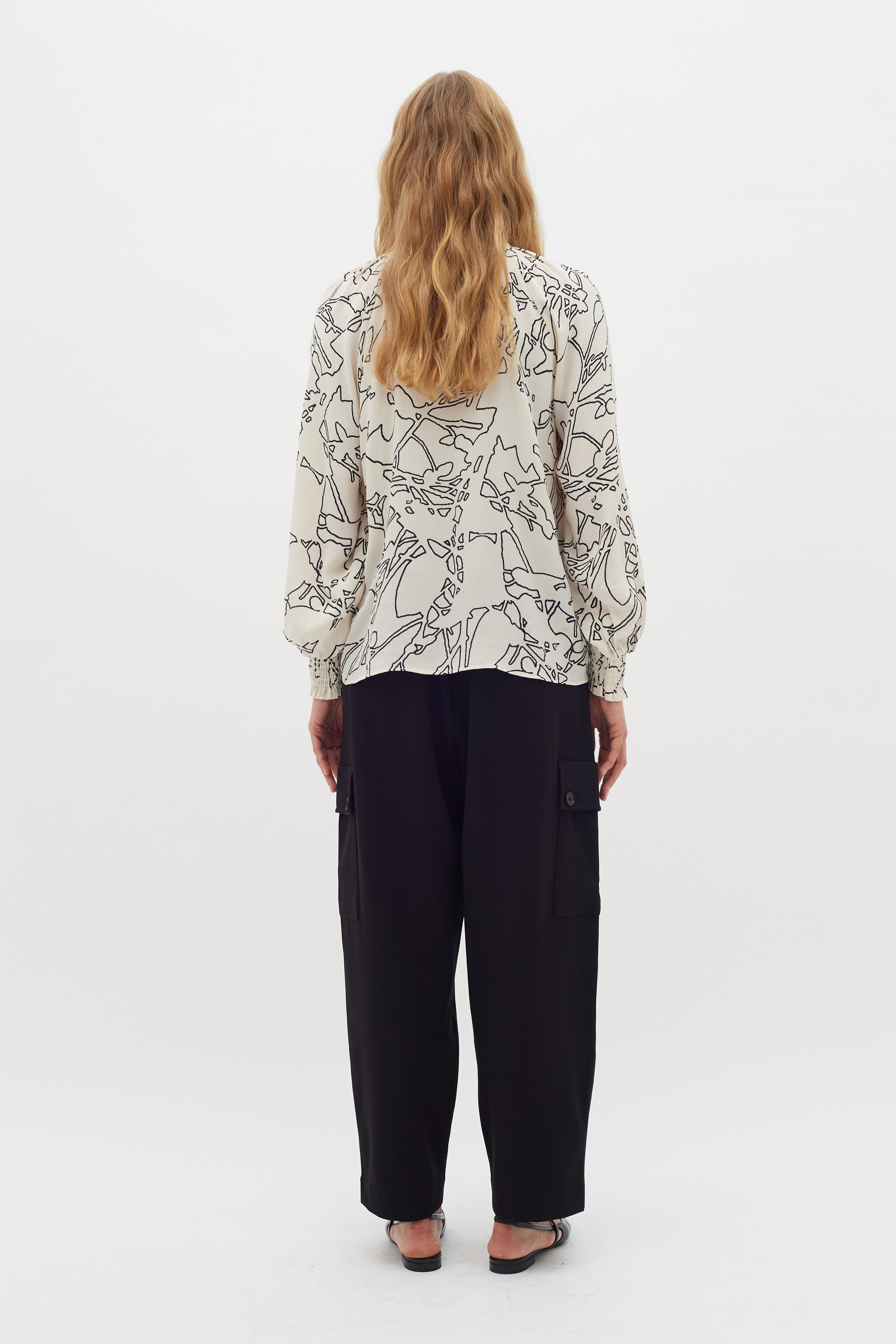 TeoneIW Broek LOOKBOOK FRONT 30109505-194008