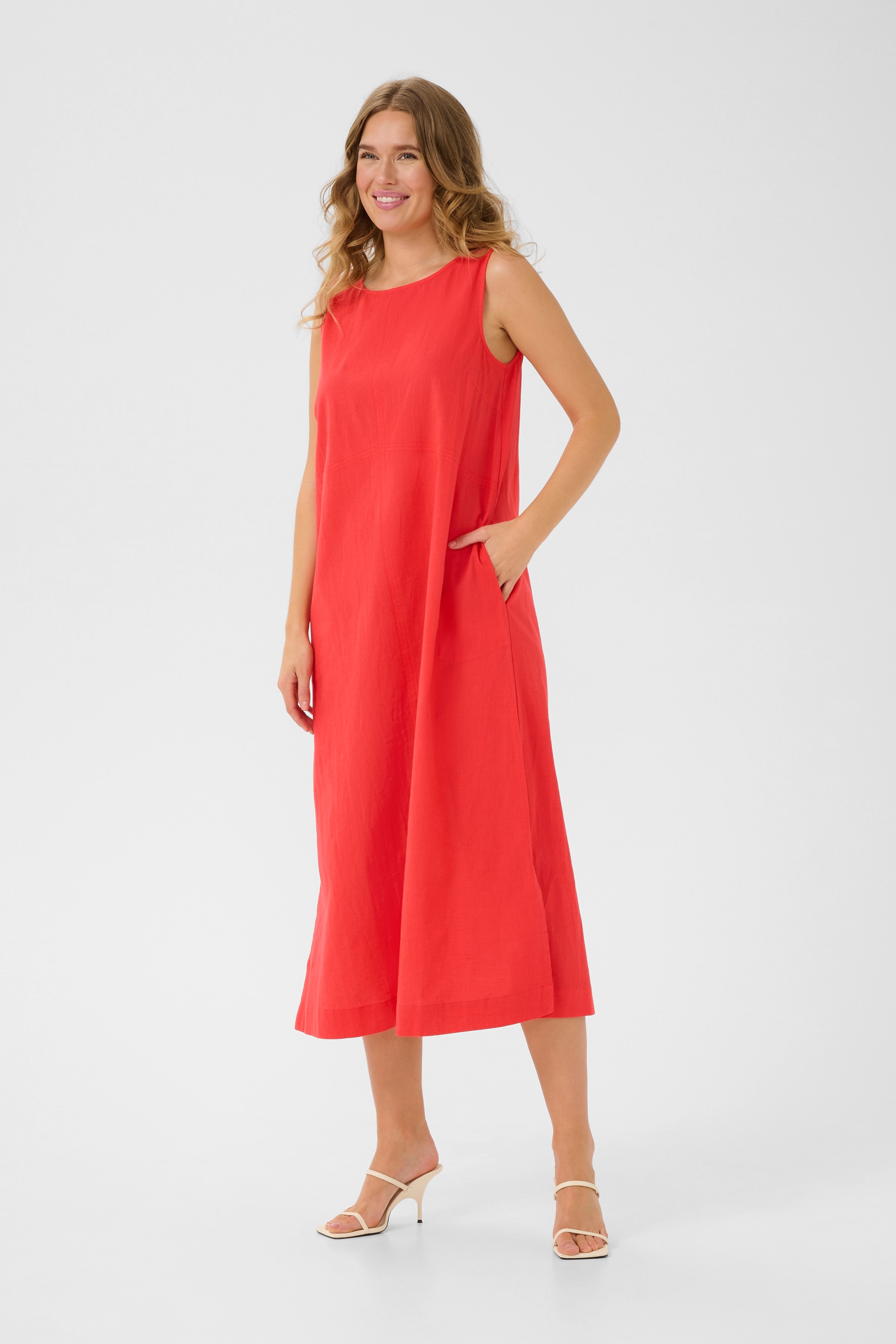 BPelly Kjole LOOKBOOK FRONT 10590924-171663B