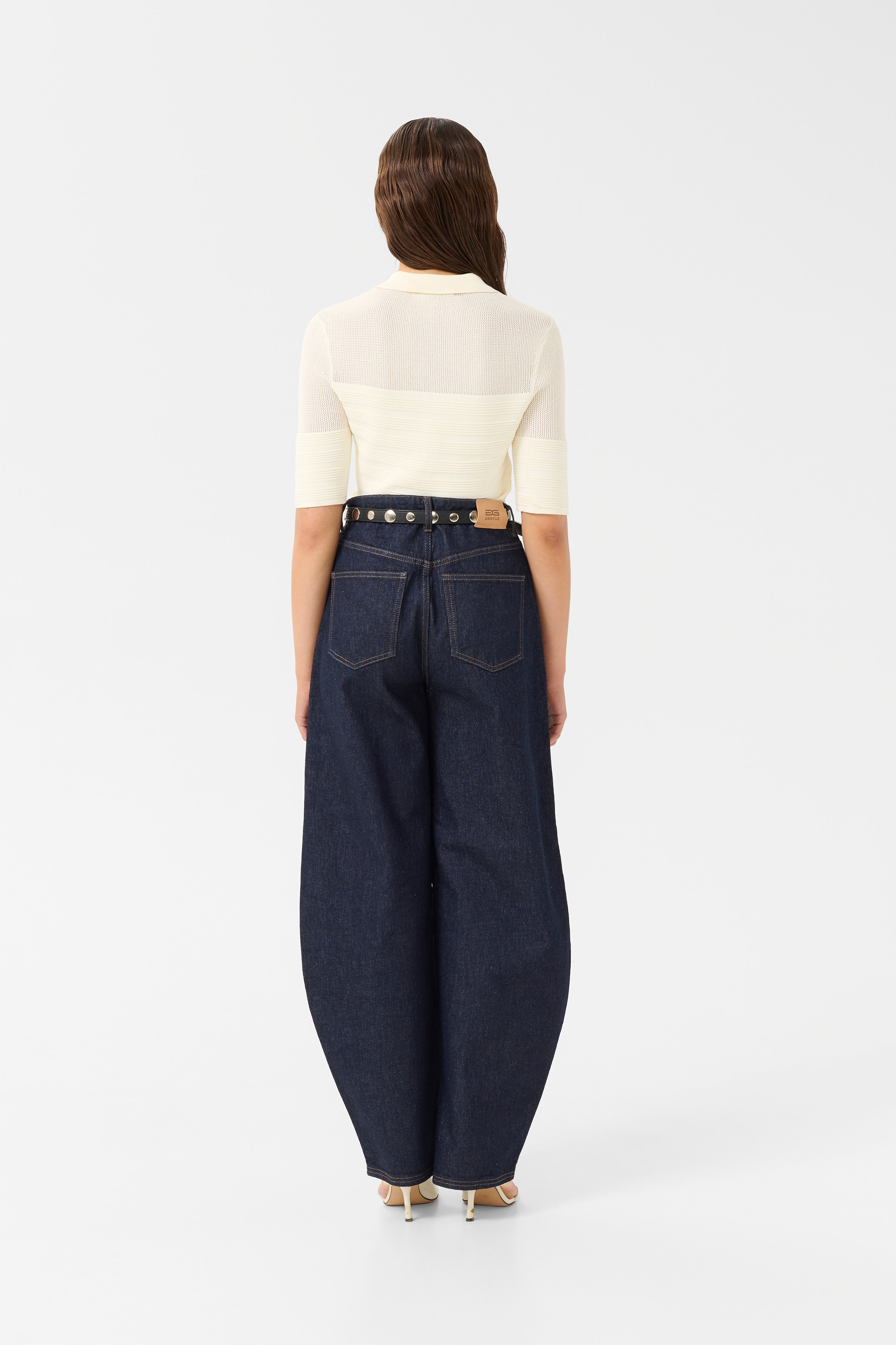 GZmagny Top LOOKBOOK BACK 10910514-110103