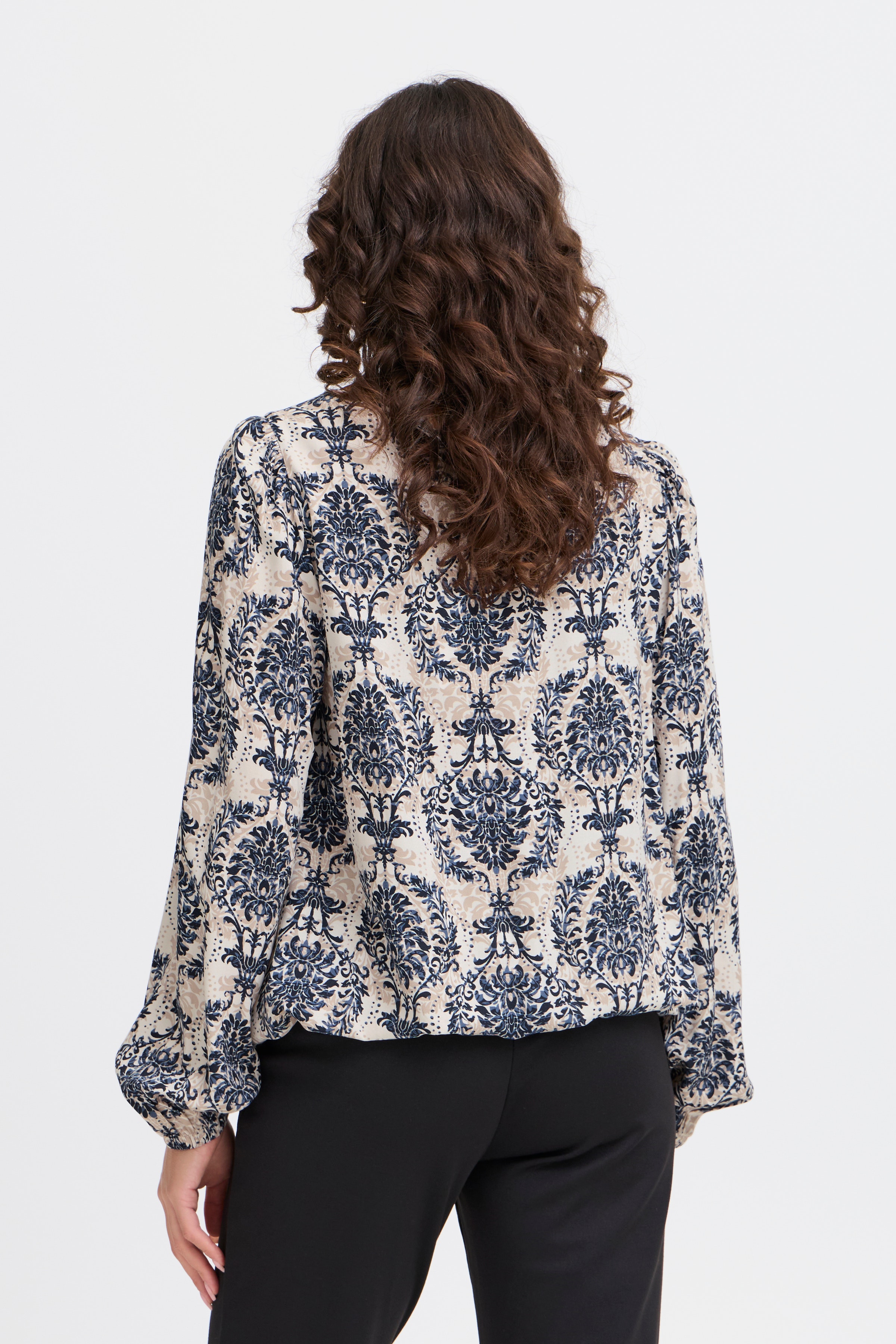 FRFLOWY Blouse with long sleeve LOOKBOOK FRONT 20615119-204124