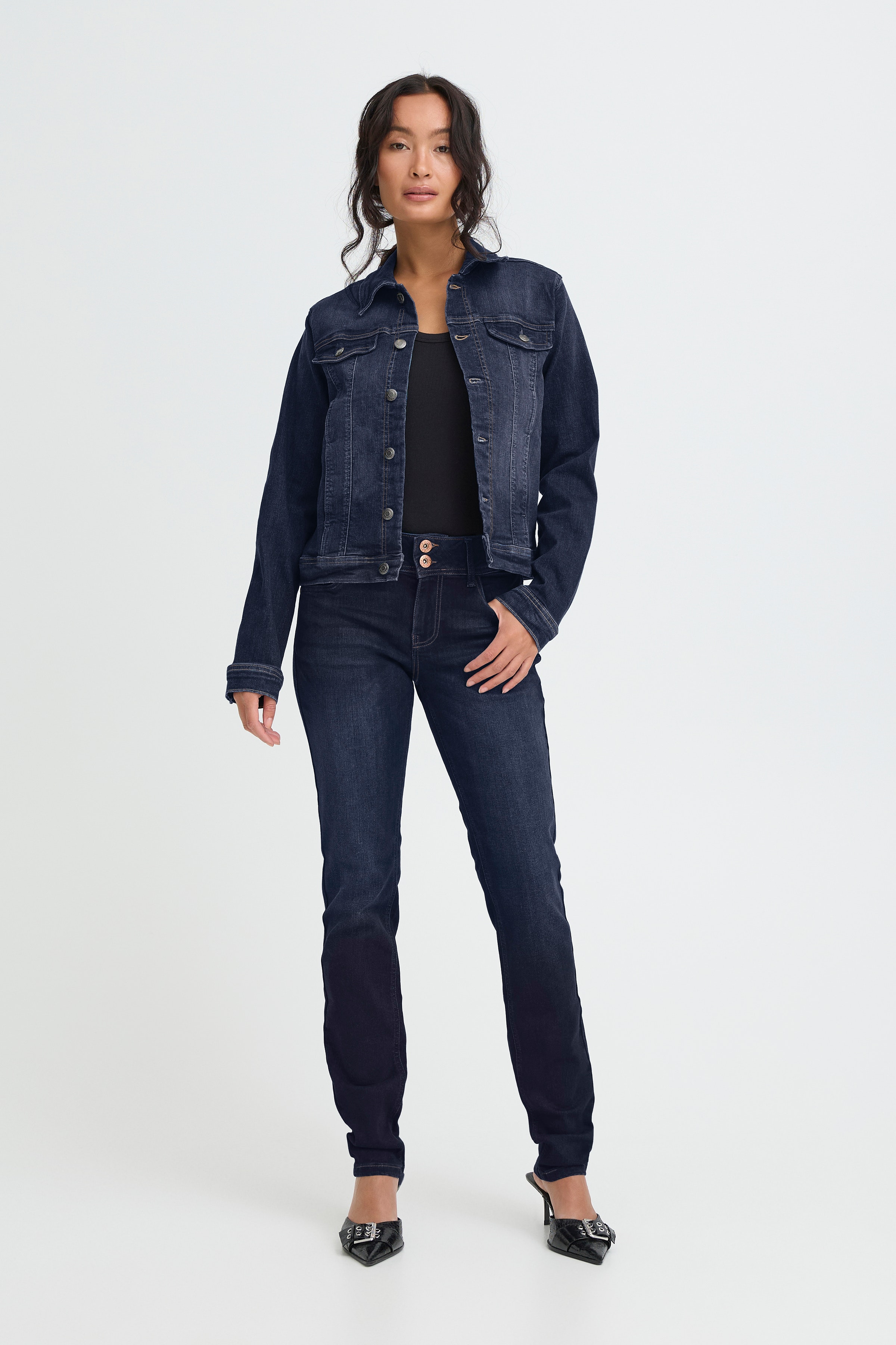 PZSUZY HW Curved Jeans Skinny Leg LOOKBOOK FRONT 50205549-200002