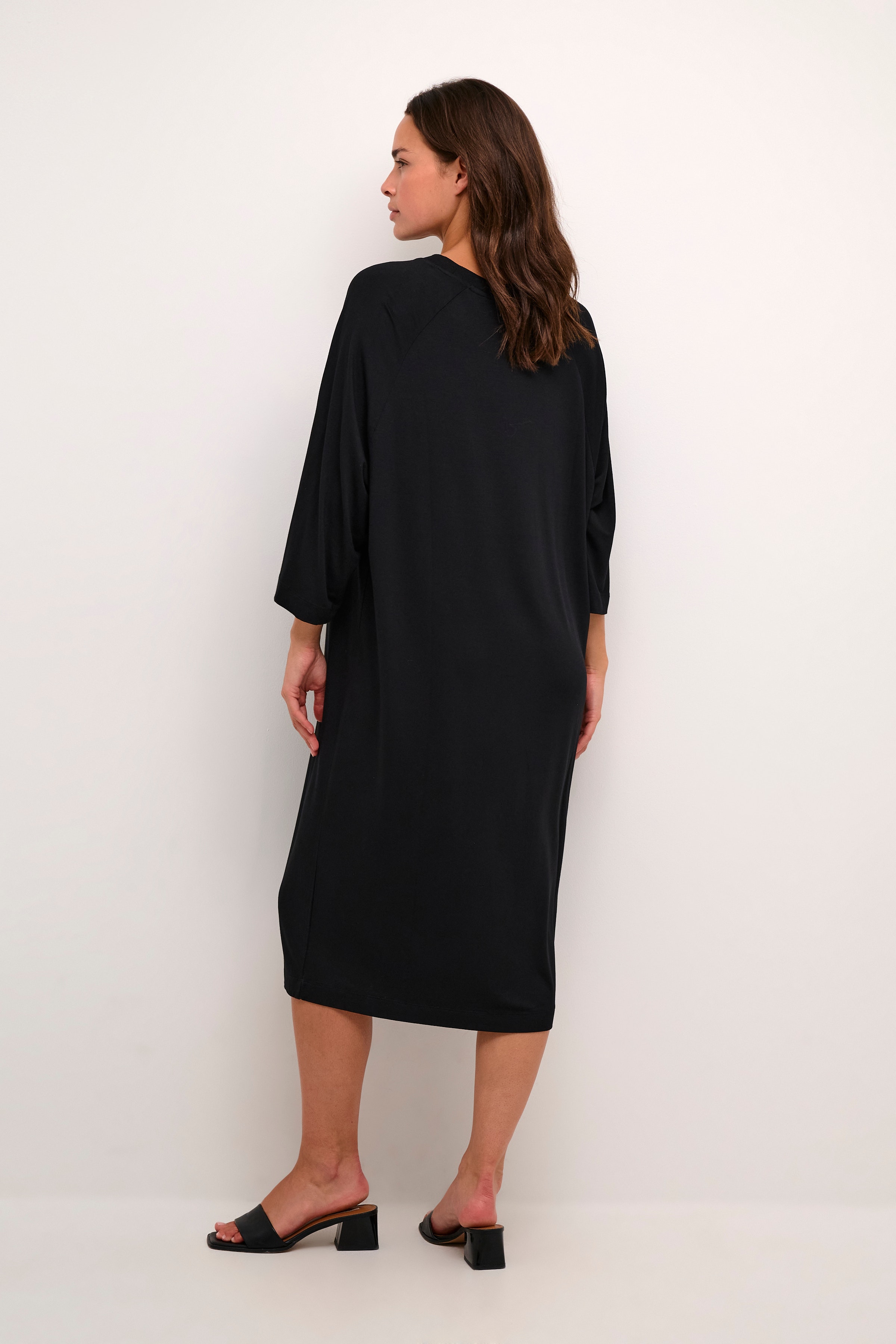 BPandrea Kjole LOOKBOOK BACK 10590797-100121B