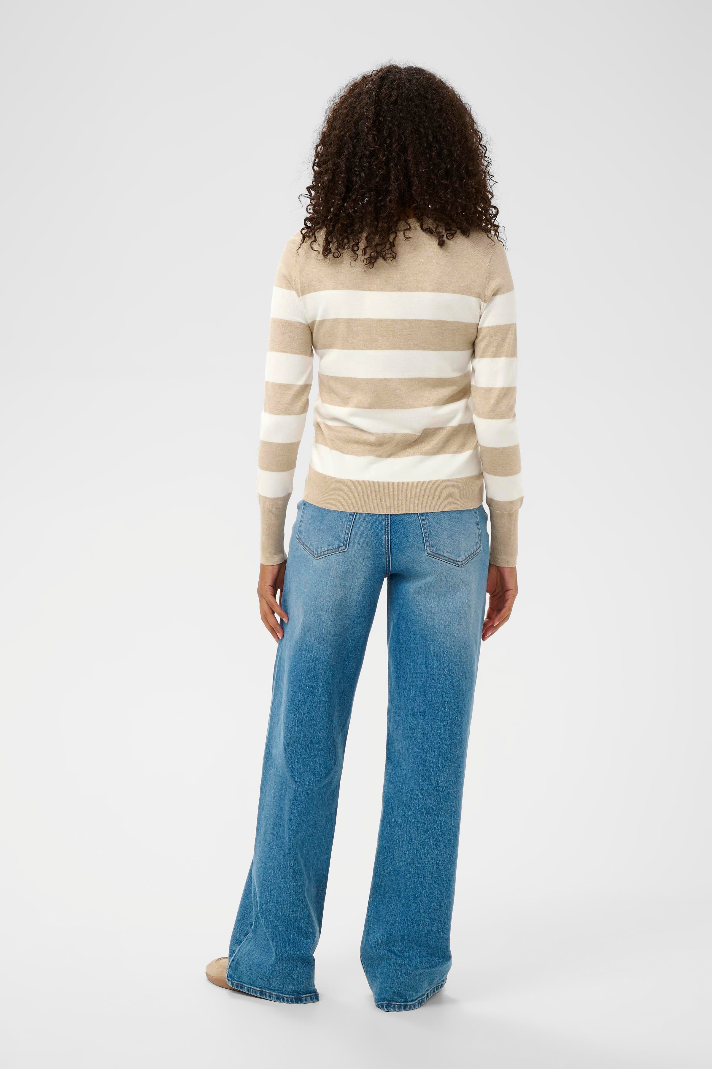 KAlizza Pullover LOOKBOOK BACK 10509065-108924