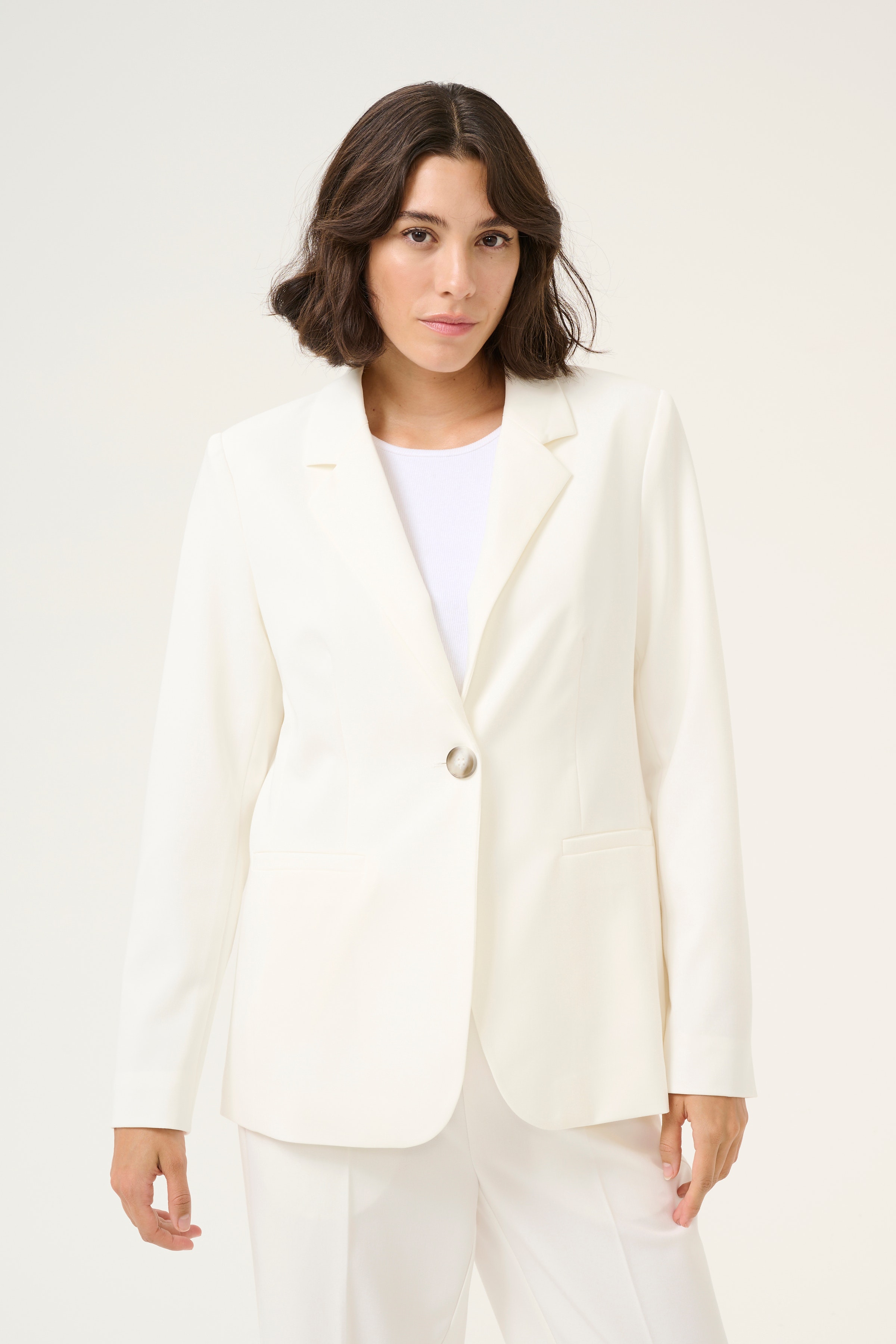 KAsakura Blazer LOOKBOOK FRONT 10506684-110602