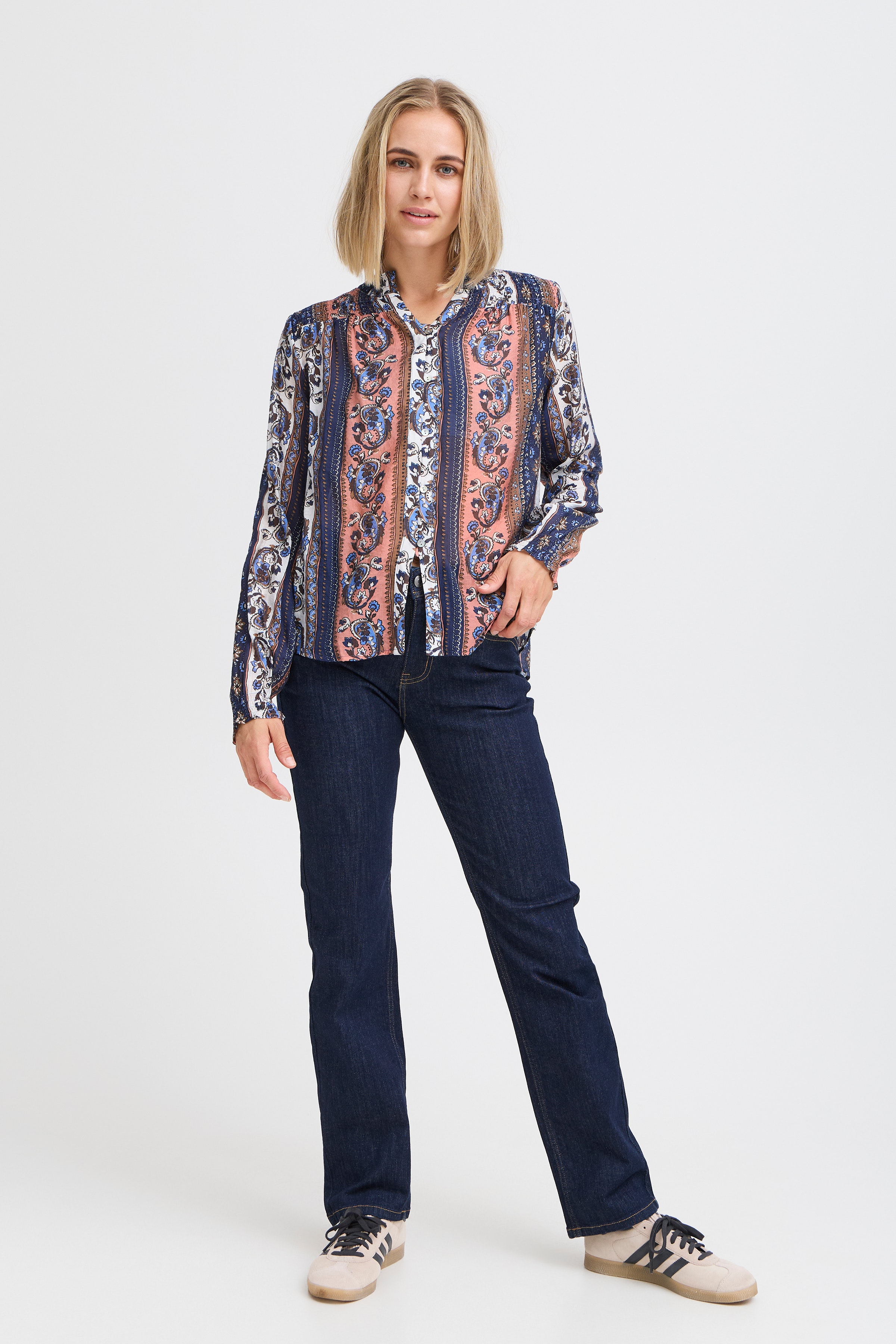 Long sleeved shirt LOOKBOOK FRONT 50208987-200262