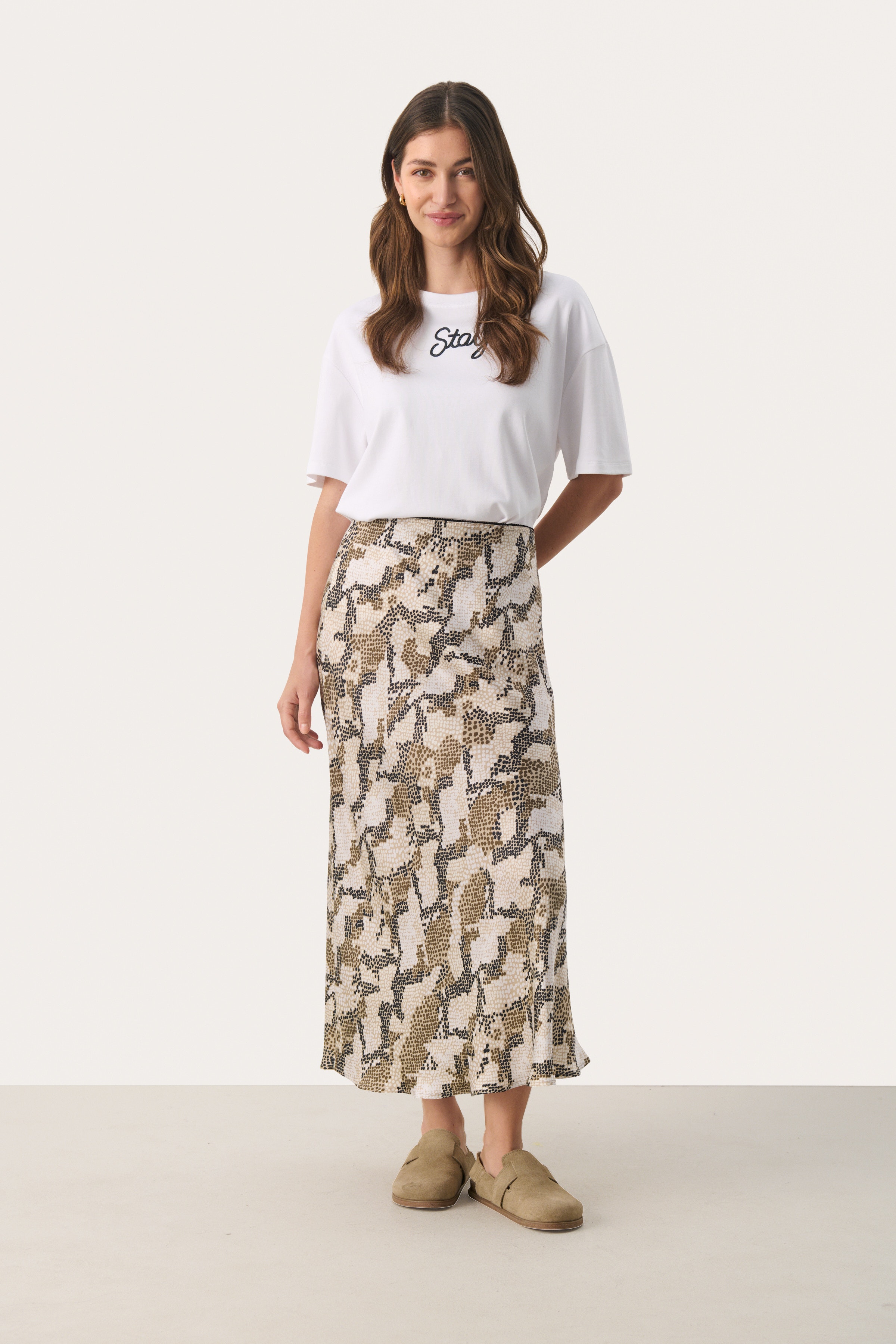 LaurinaPW Skirt LOOKBOOK FRONT 30308872-303183