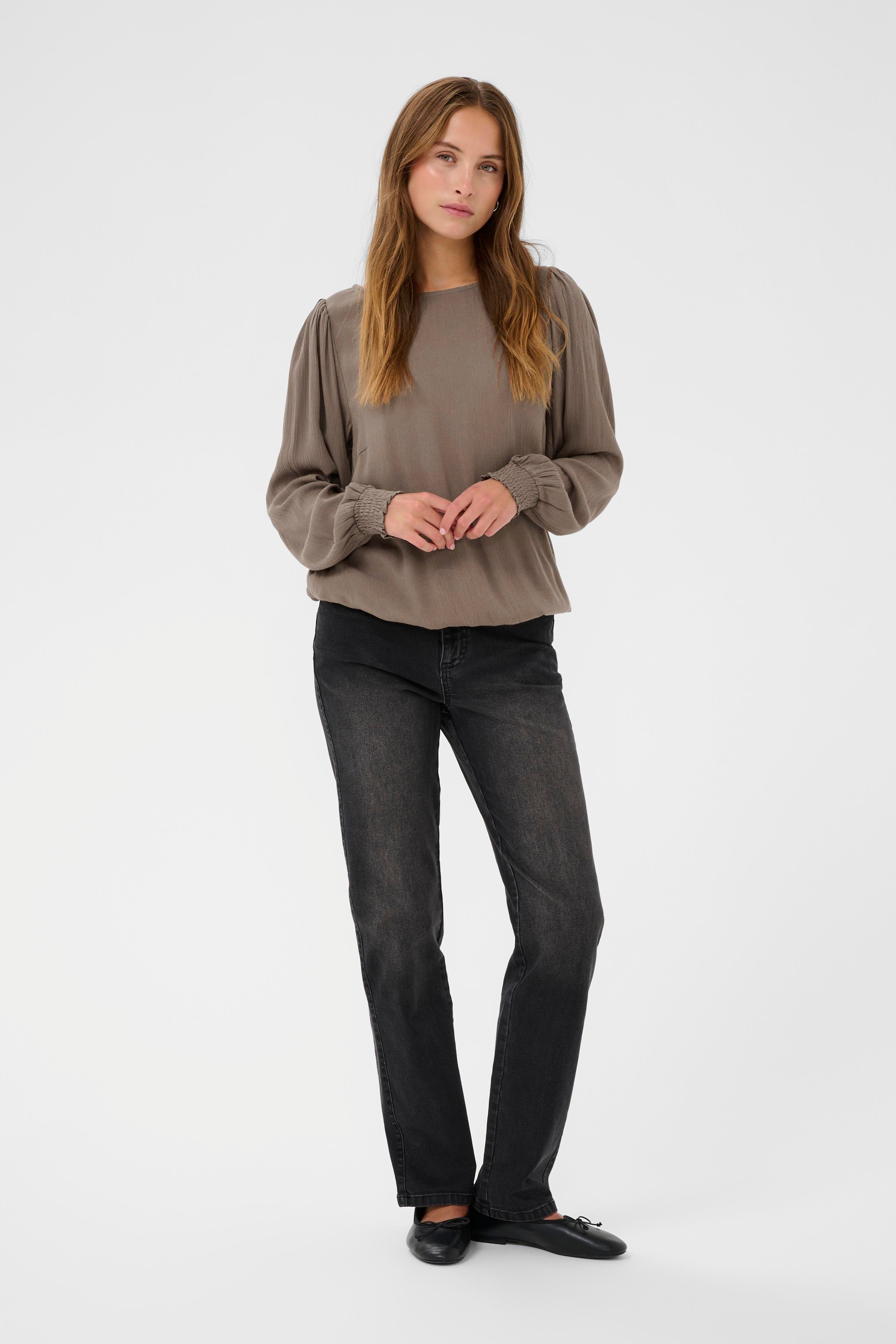 KAstina Bluse LOOKBOOK FRONT 10511002-190808