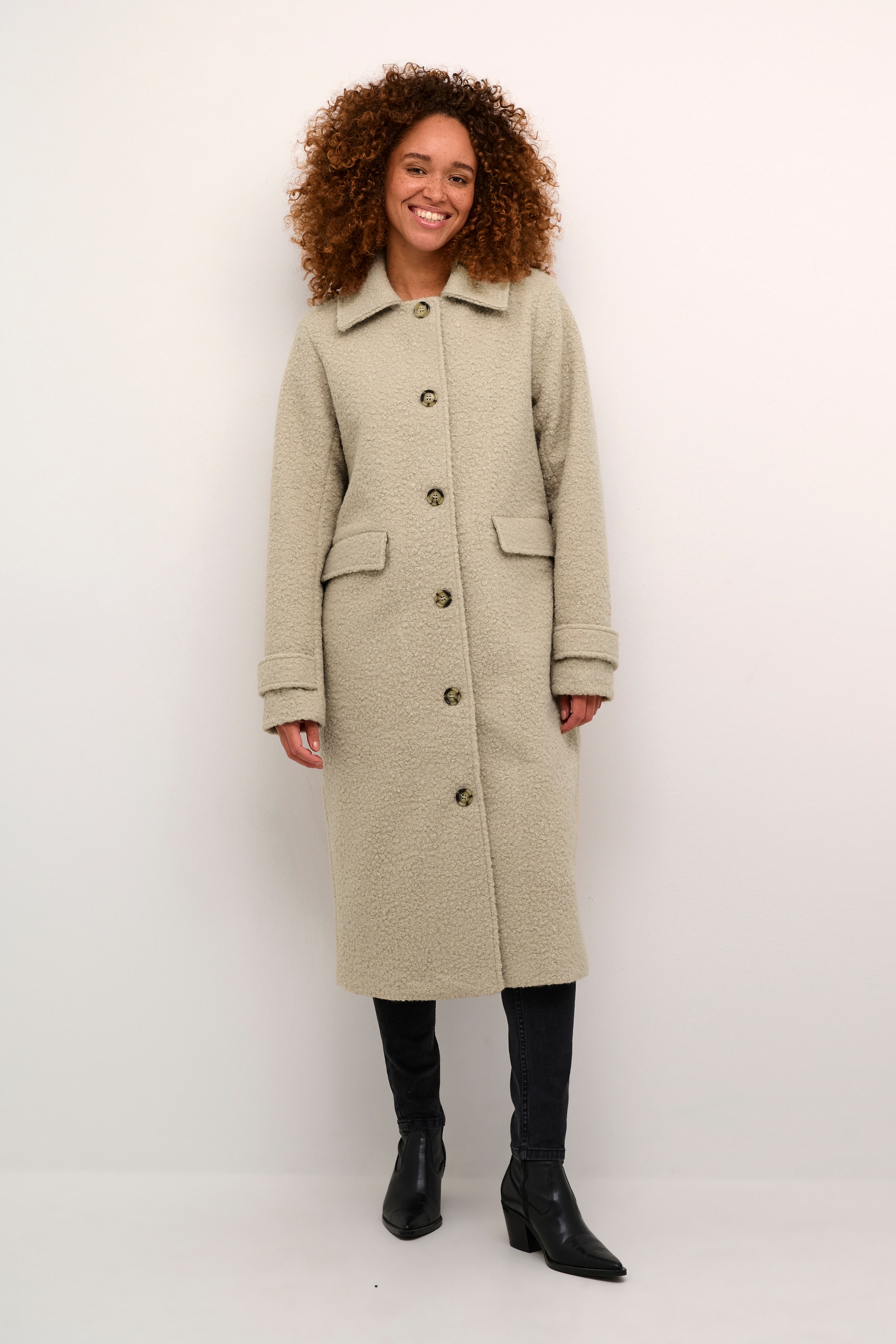 KAannelise Coat LOOKBOOK FRONT 10508770-151305