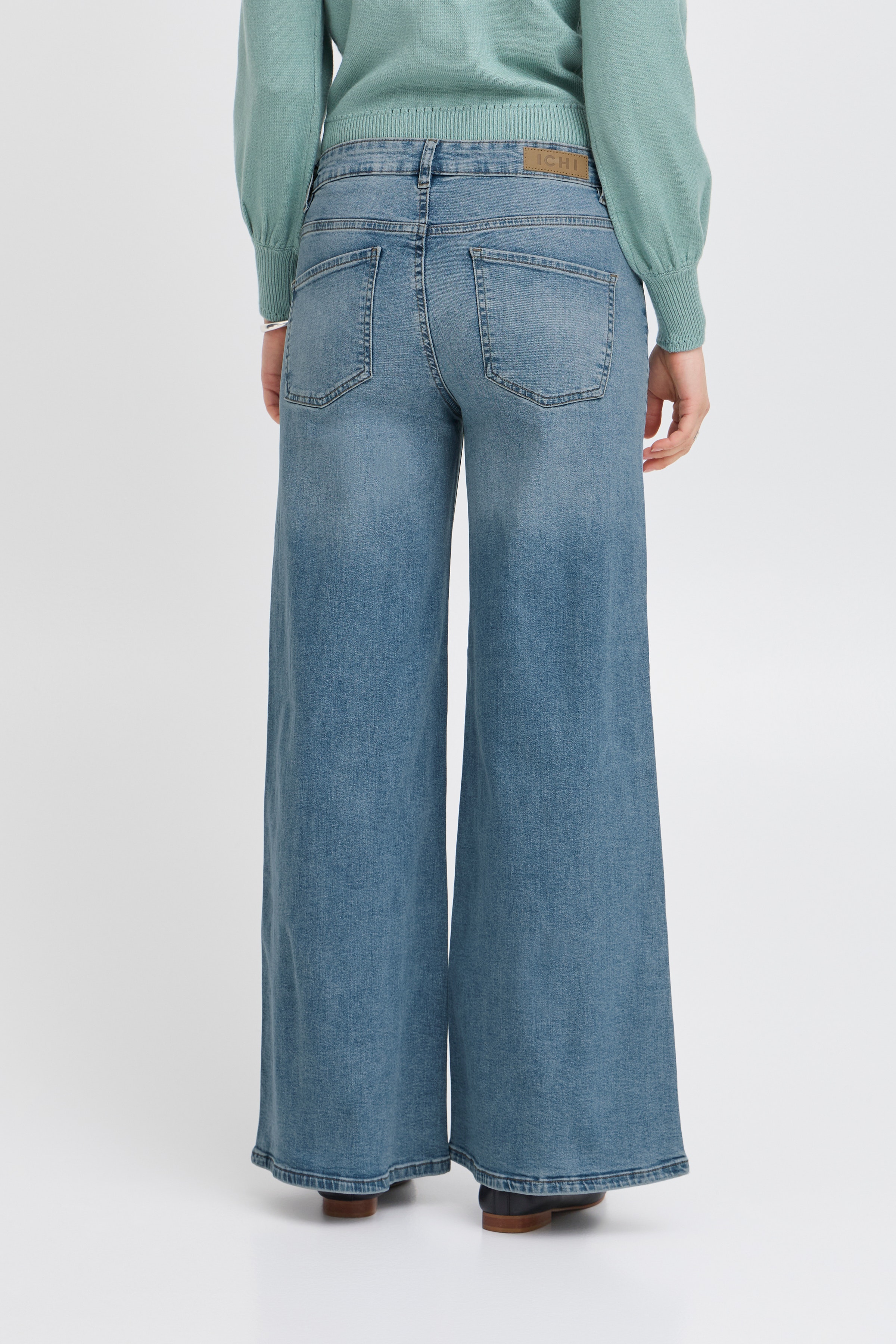 IHTWIGGY Jeans LOOKBOOK FRONT 20119022-19044