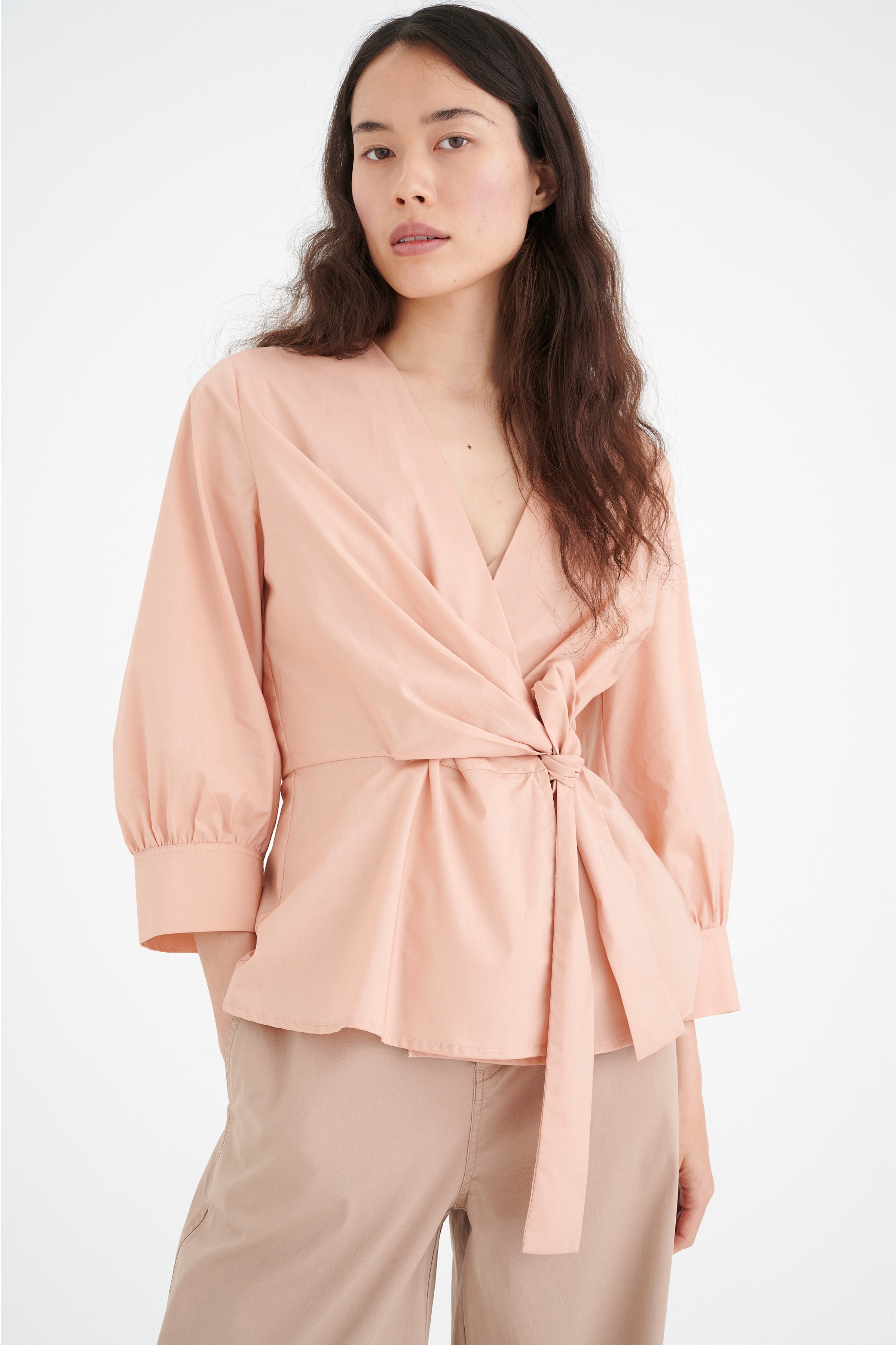 YohanneIW Blouse LOOKBOOK FRONT 30106427-161220