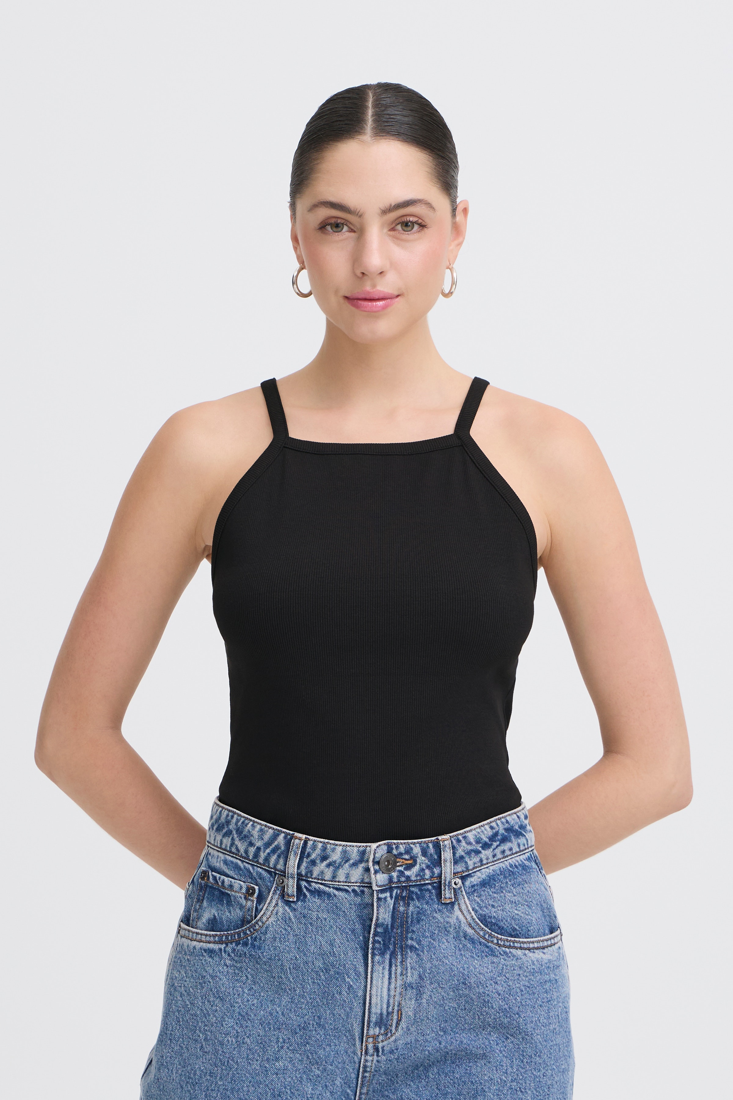 IHORETA T-shirt LOOKBOOK FRONT 20120618-194008