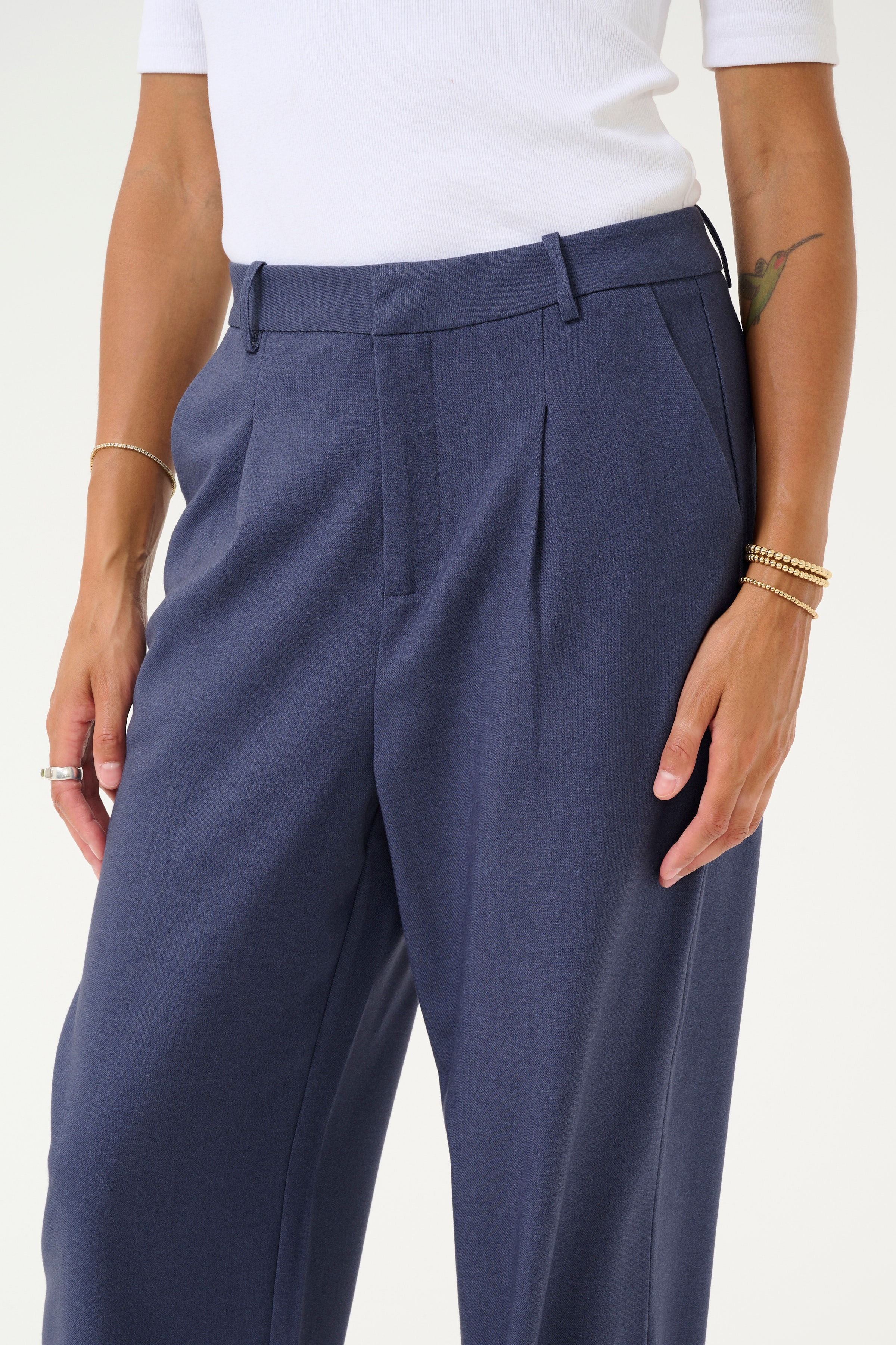 KAmerle Trousers LOOKBOOK DETAIL 10504769-1939281