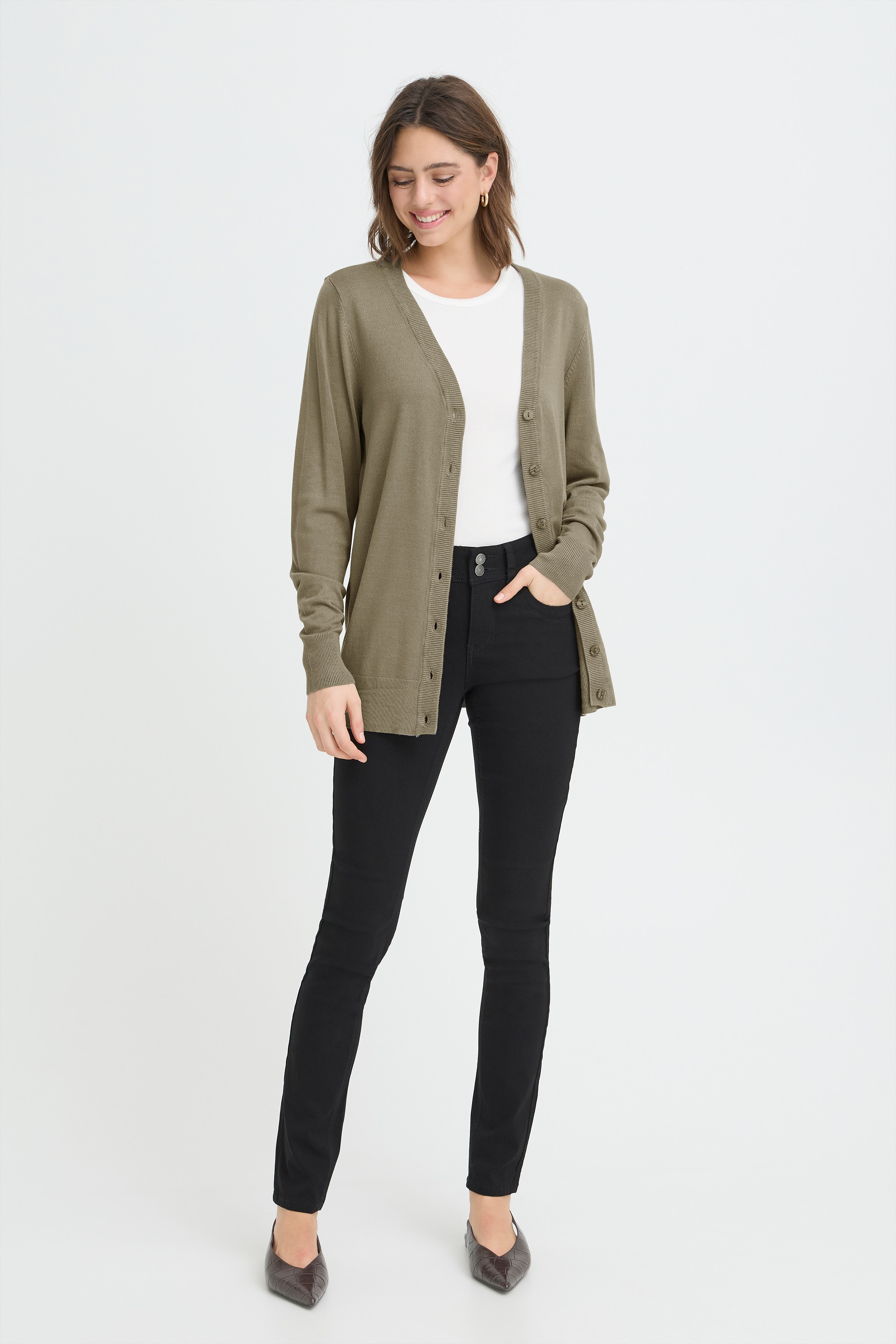 FRCLIA Cardigan LOOKBOOK FRONT 20617458-180516