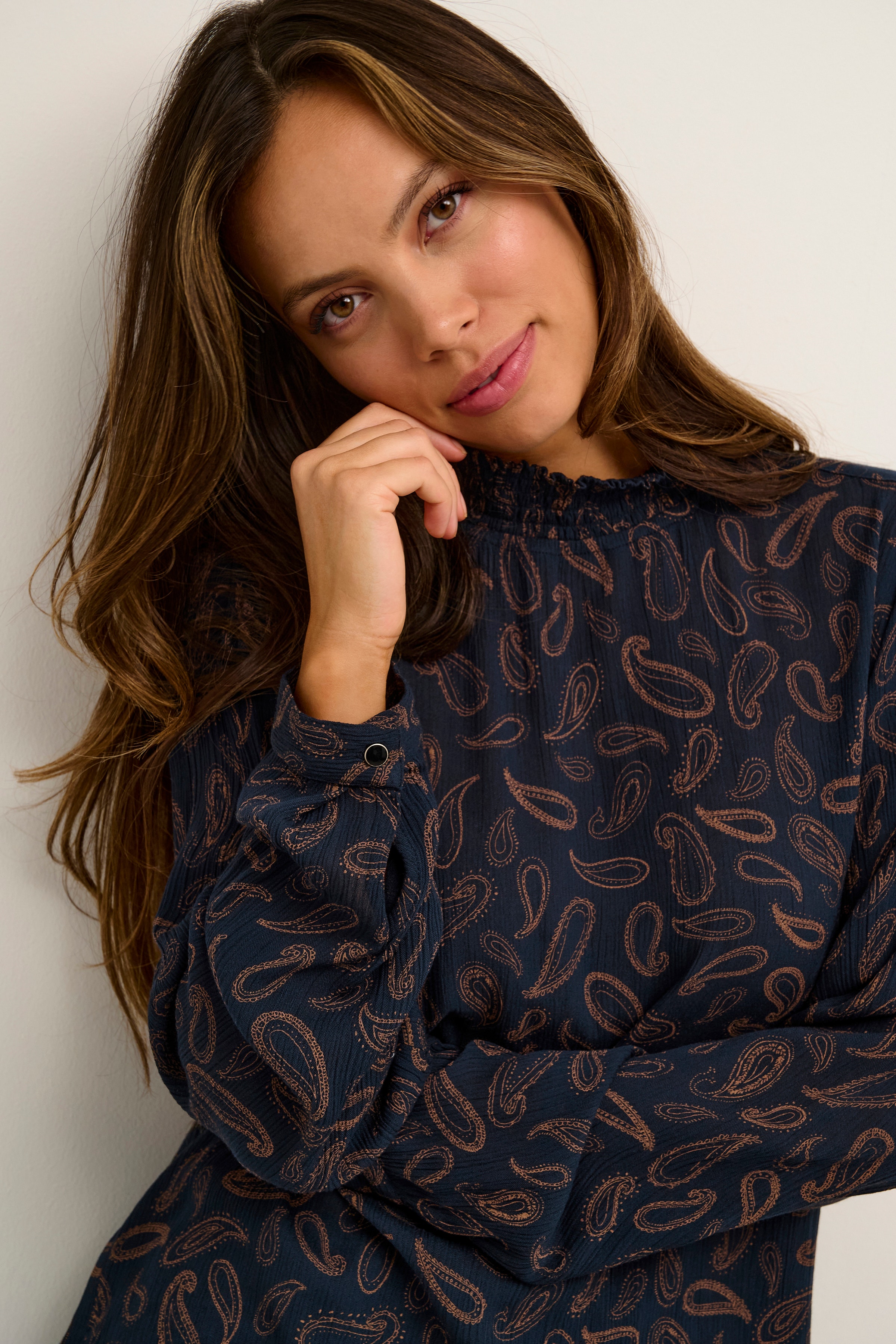 KAtinna Bluse LOOKBOOK DETAIL 10552092-103802