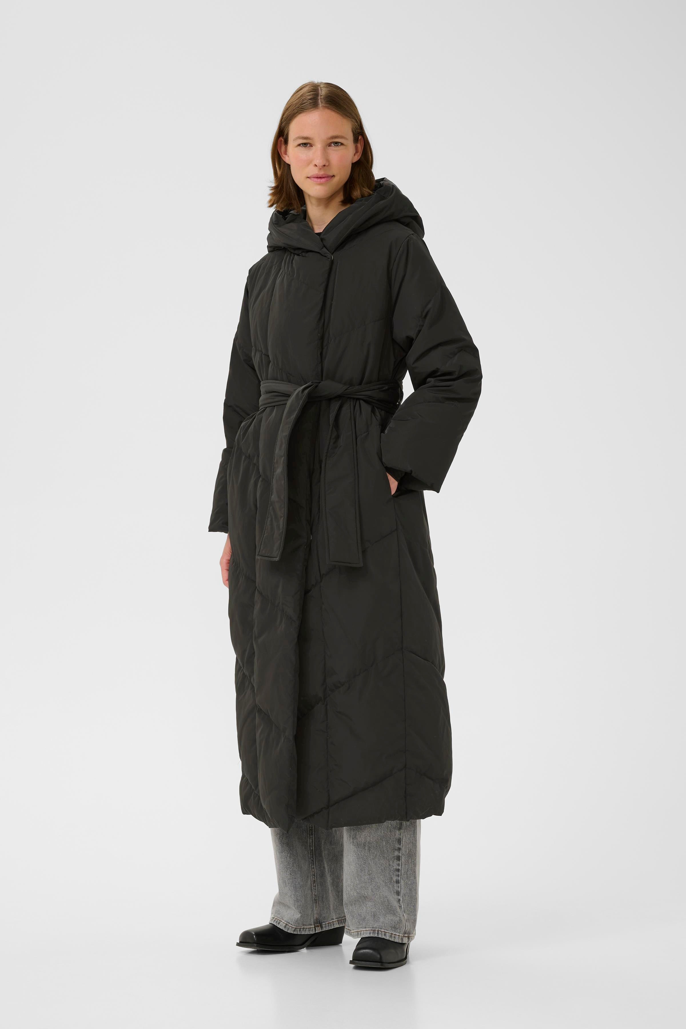 YazIW Daunen Mantel LOOKBOOK FRONT 30110618-194008
