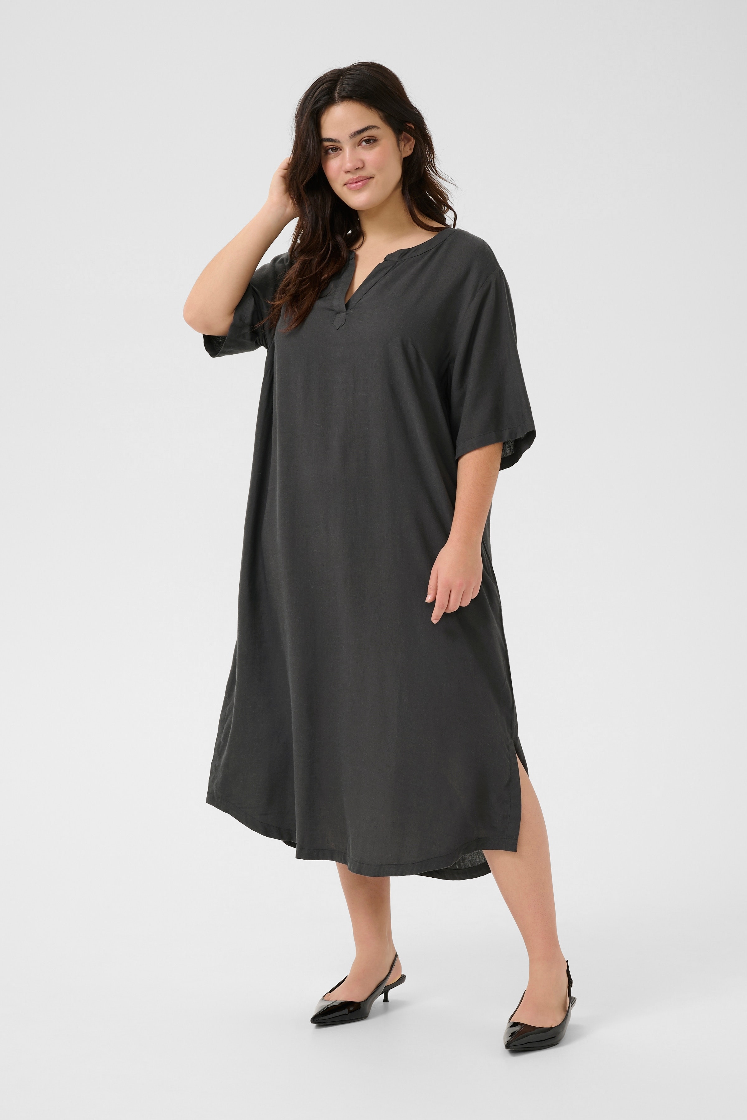 KCmille Linen dress LOOKBOOK FRONT 10582218-190205