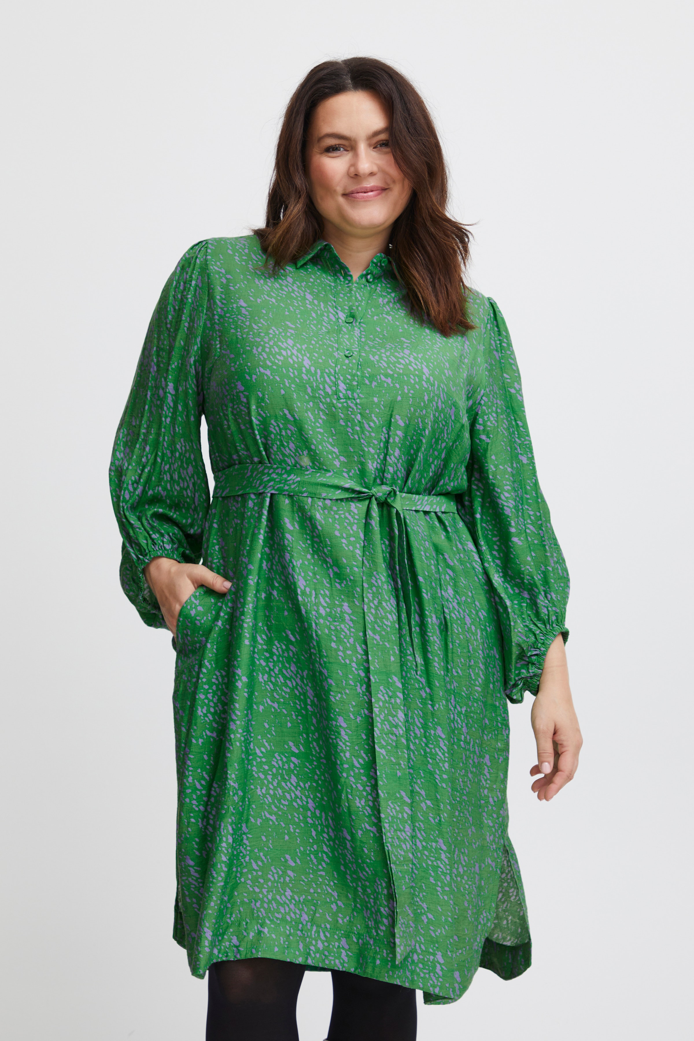 SWARIANA Kjole LOOKBOOK FRONT 20613450-202744