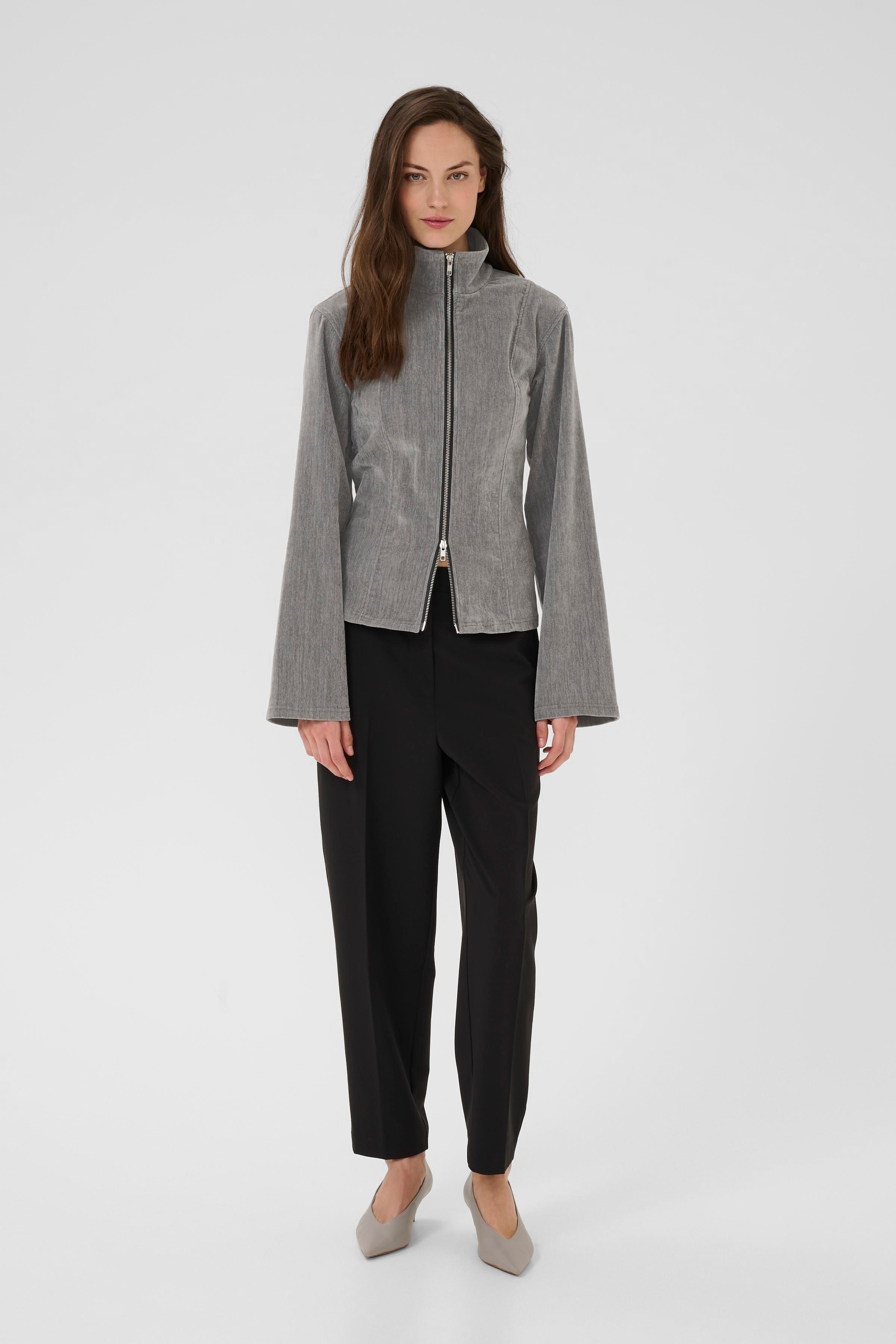 KBDarcy Sweatshirt LOOKBOOK FRONT 10105796-154502