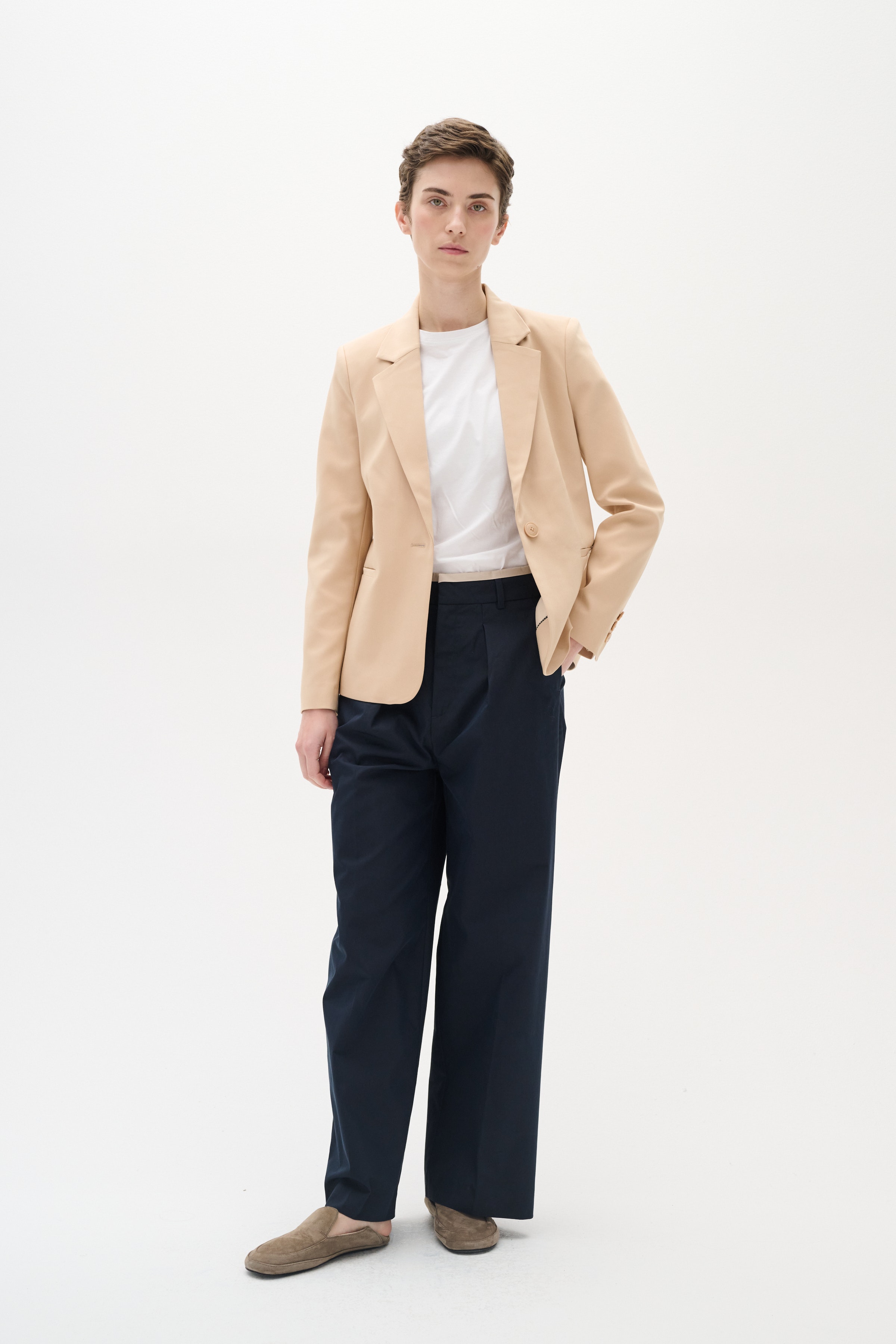 MalaiaIW Bukser LOOKBOOK FRONT 30109961-300005