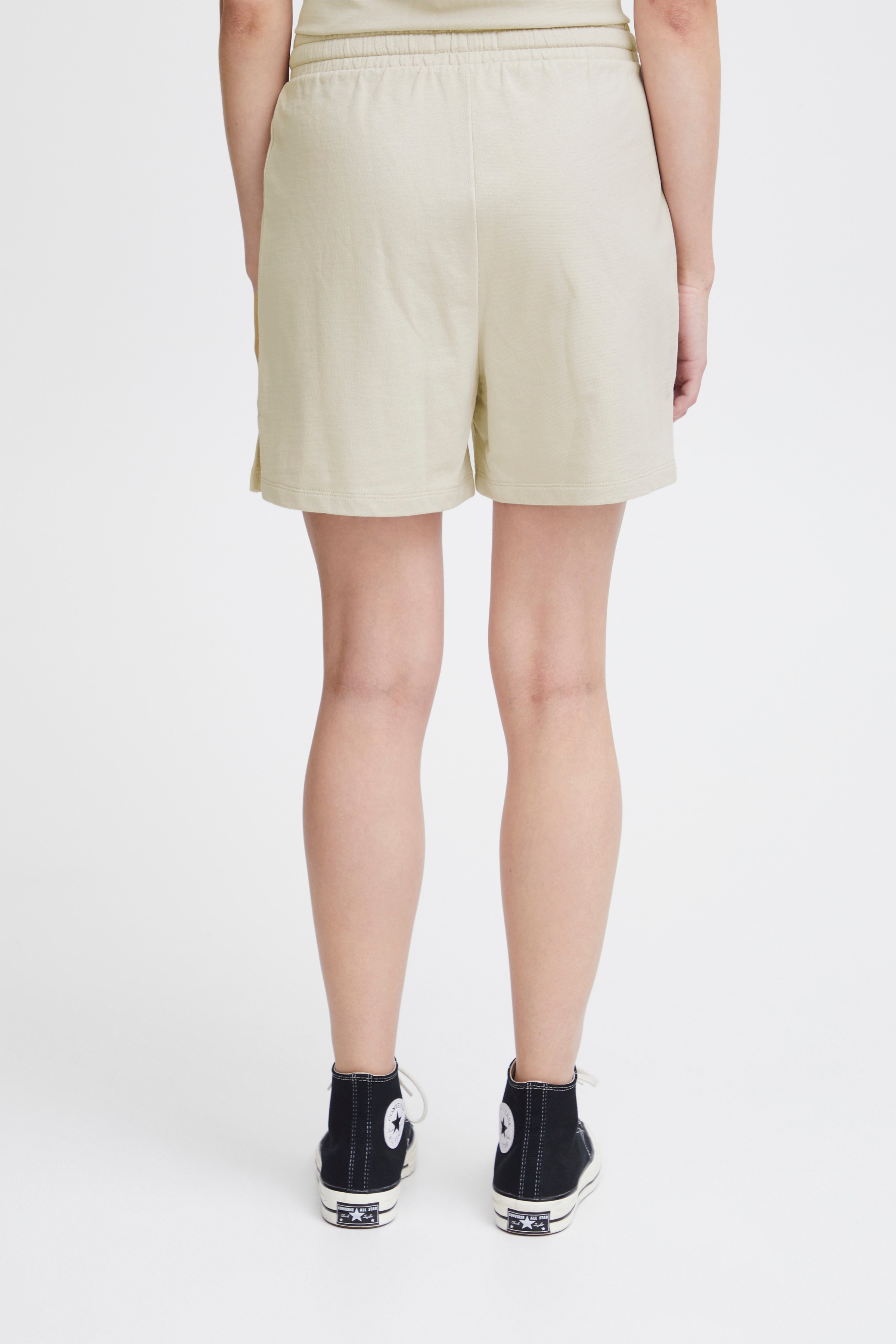 IHOCIE Shorts LOOKBOOK FRONT 20120769-140000