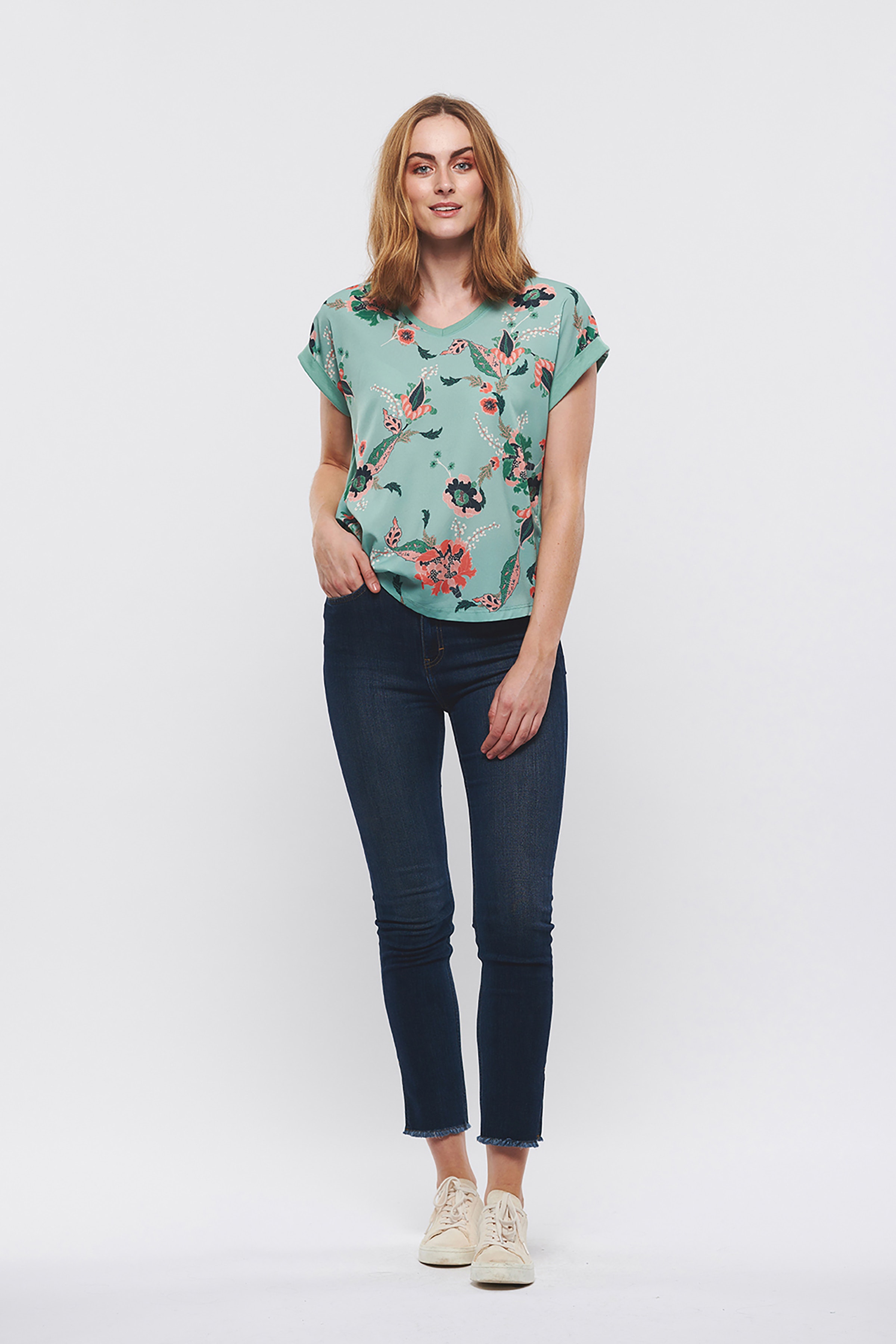 Short sleeved t-shirt LOOKBOOK FRONT 30304290-30906