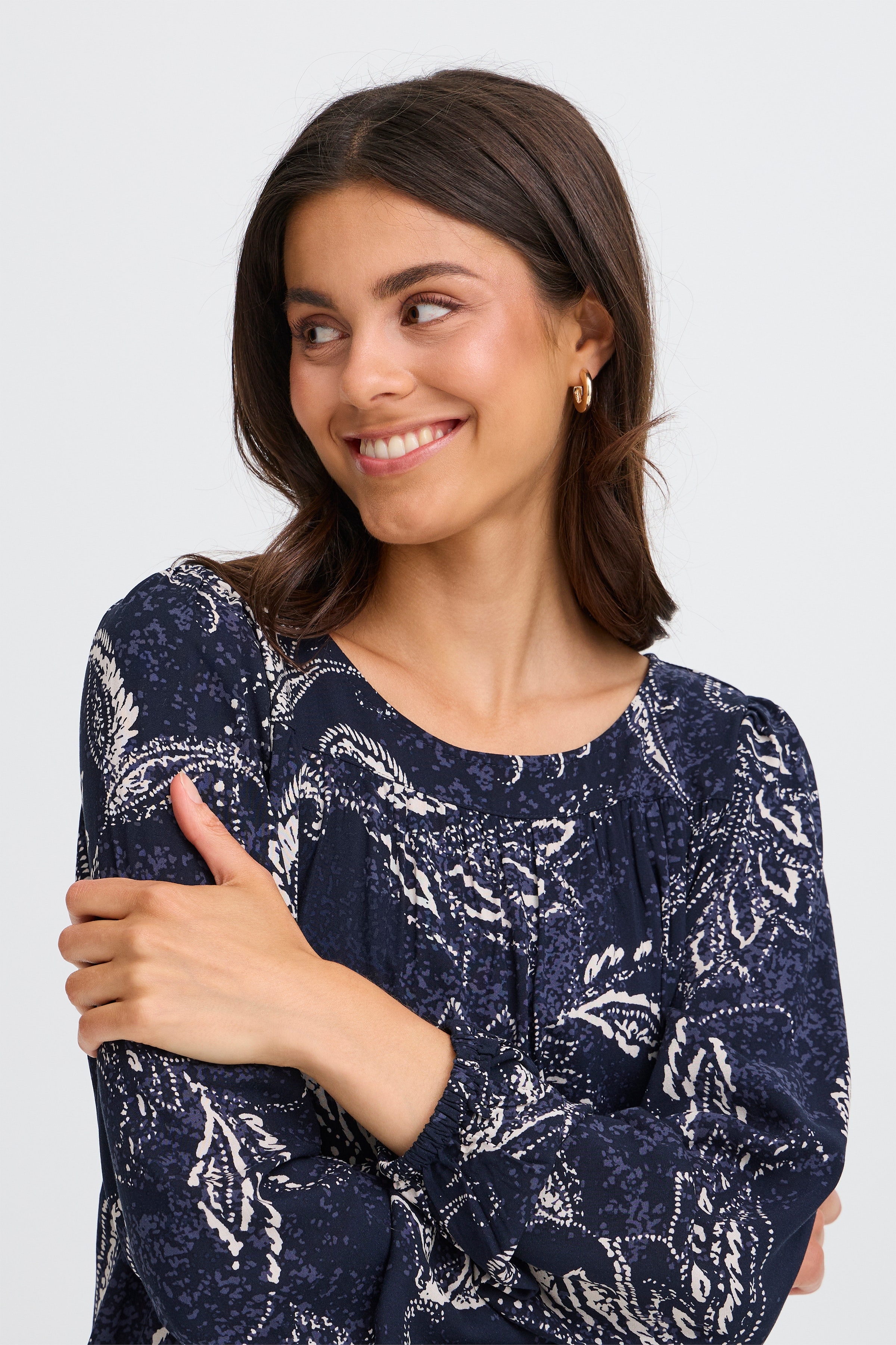 FRKIKI Blouse LOOKBOOK DETAIL 20617101-900001535