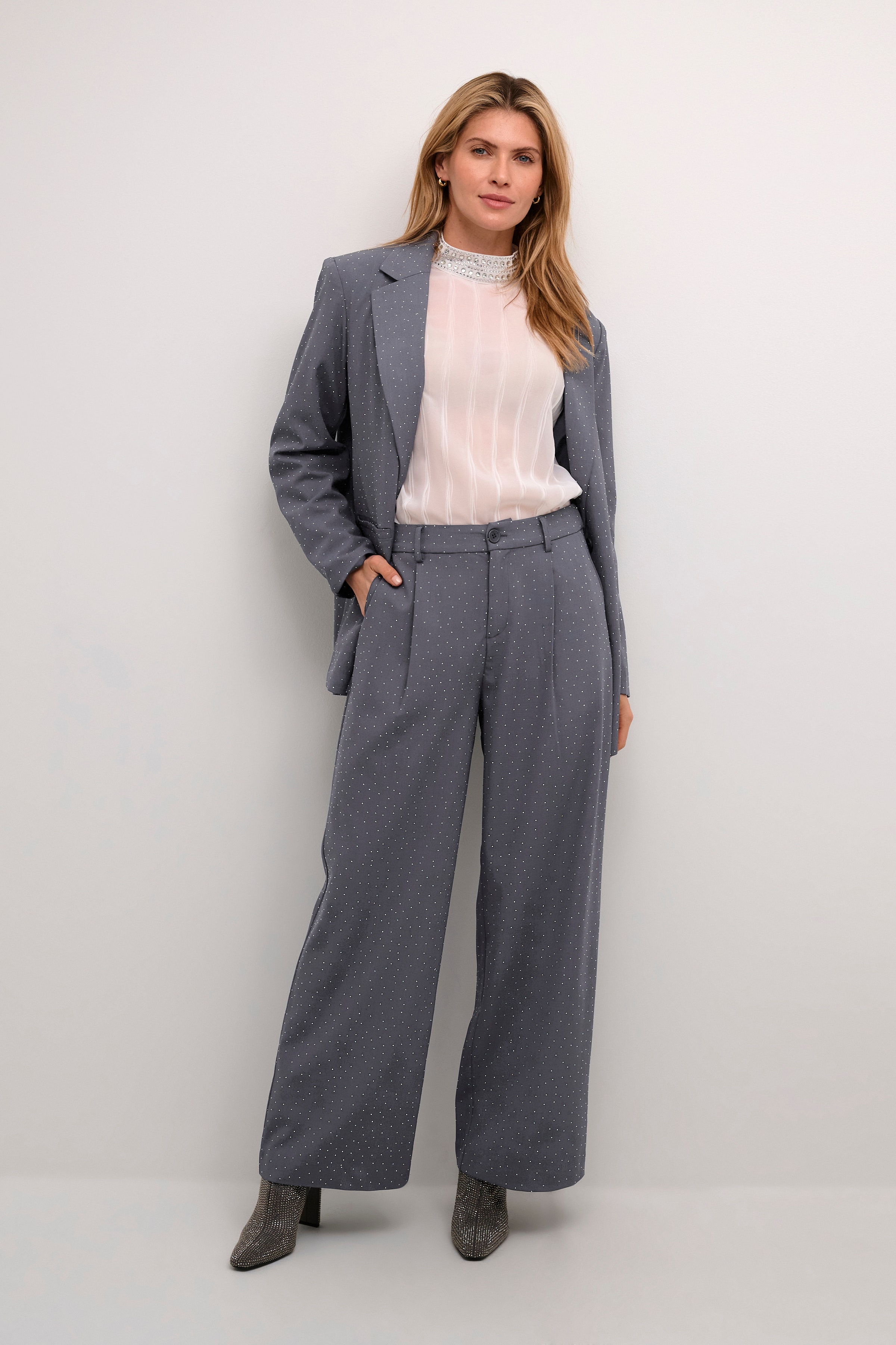 CRCarol Pantalon LOOKBOOK FRONT 10613056-100391