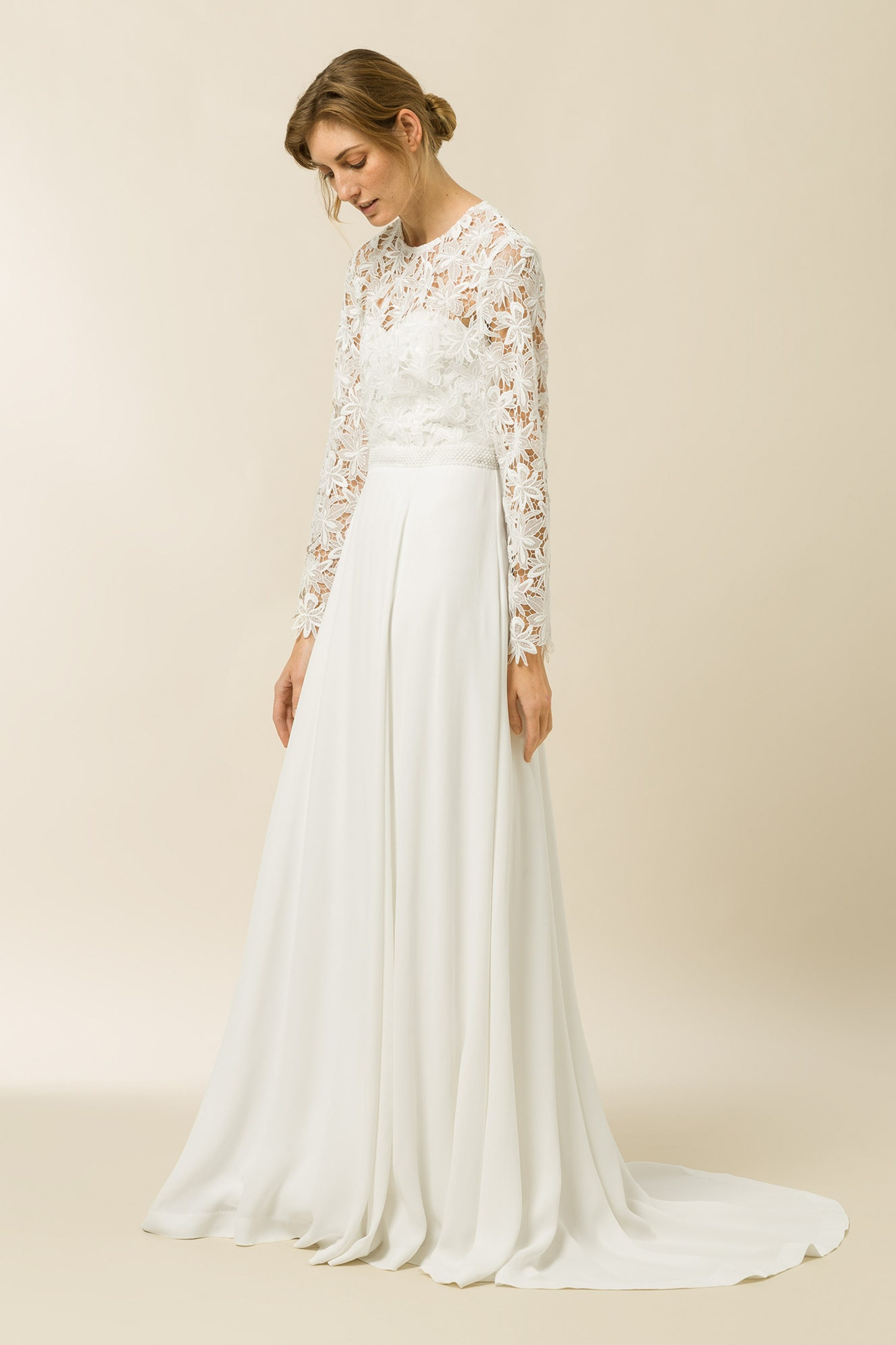 MACY Dress LOOKBOOK FRONT 30600198-WH010