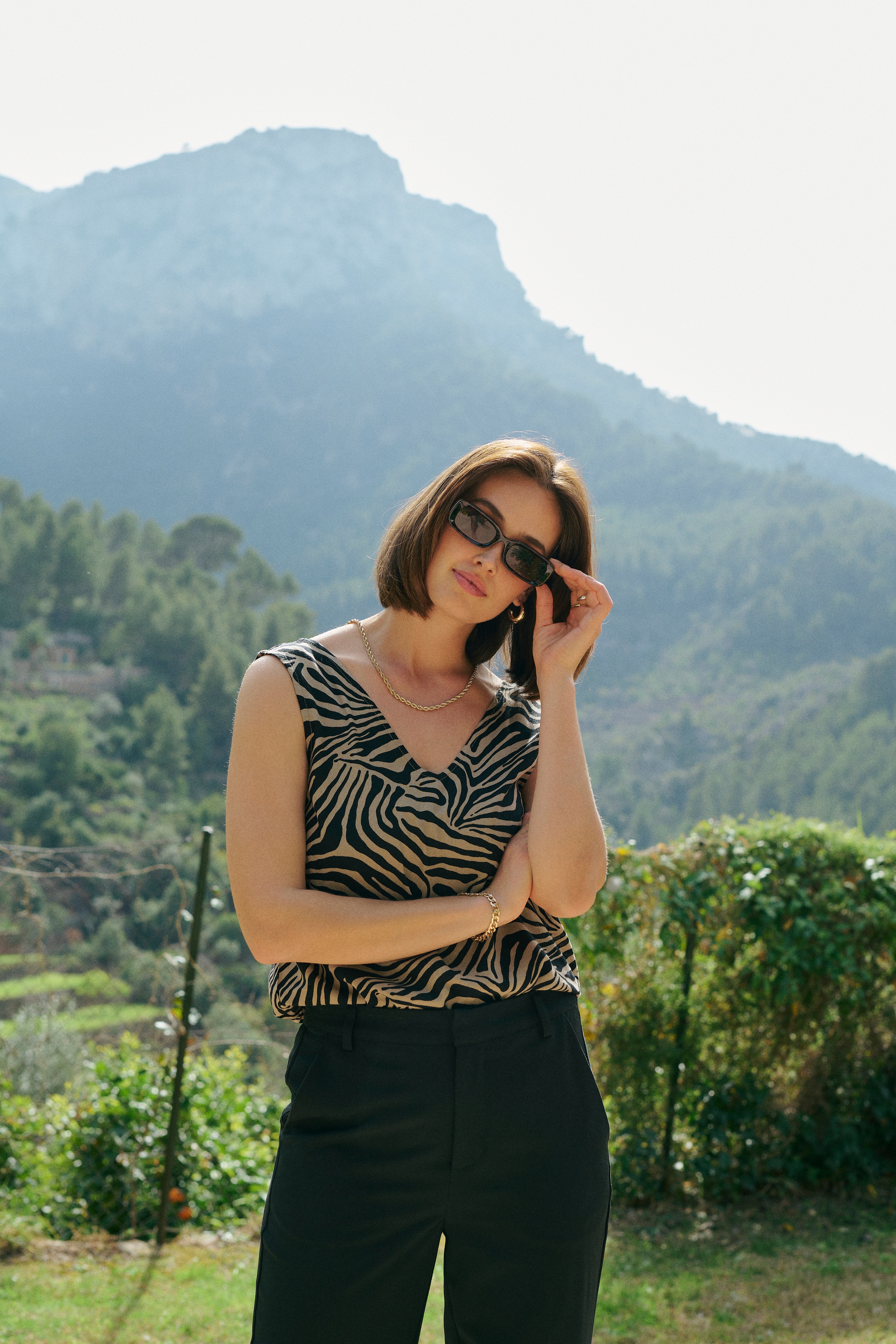 KAmilia Lin Top LOCATION NONE 10508426-106782