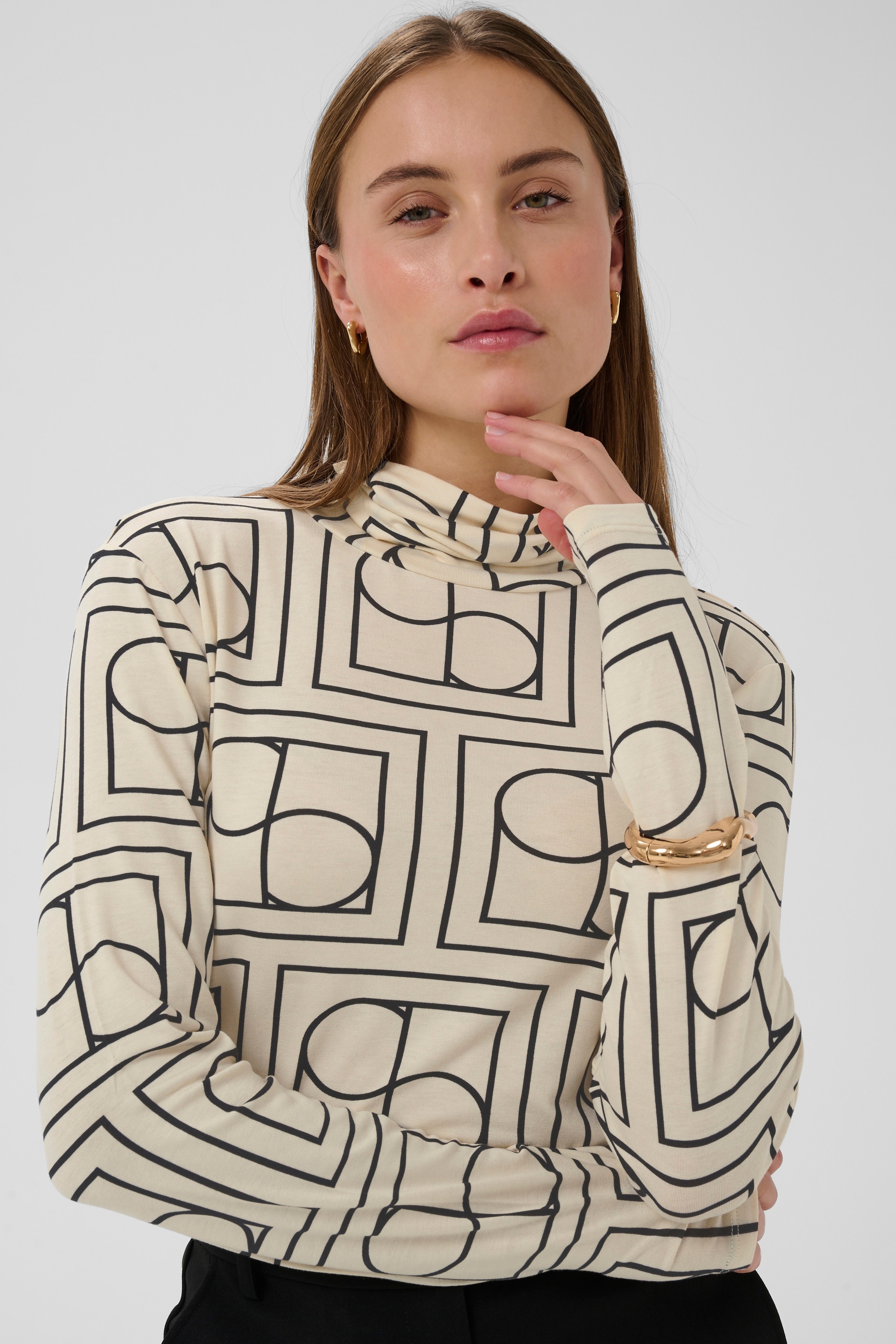 SLHanadi Rollneck LOOKBOOK DETAIL 30405647-303286