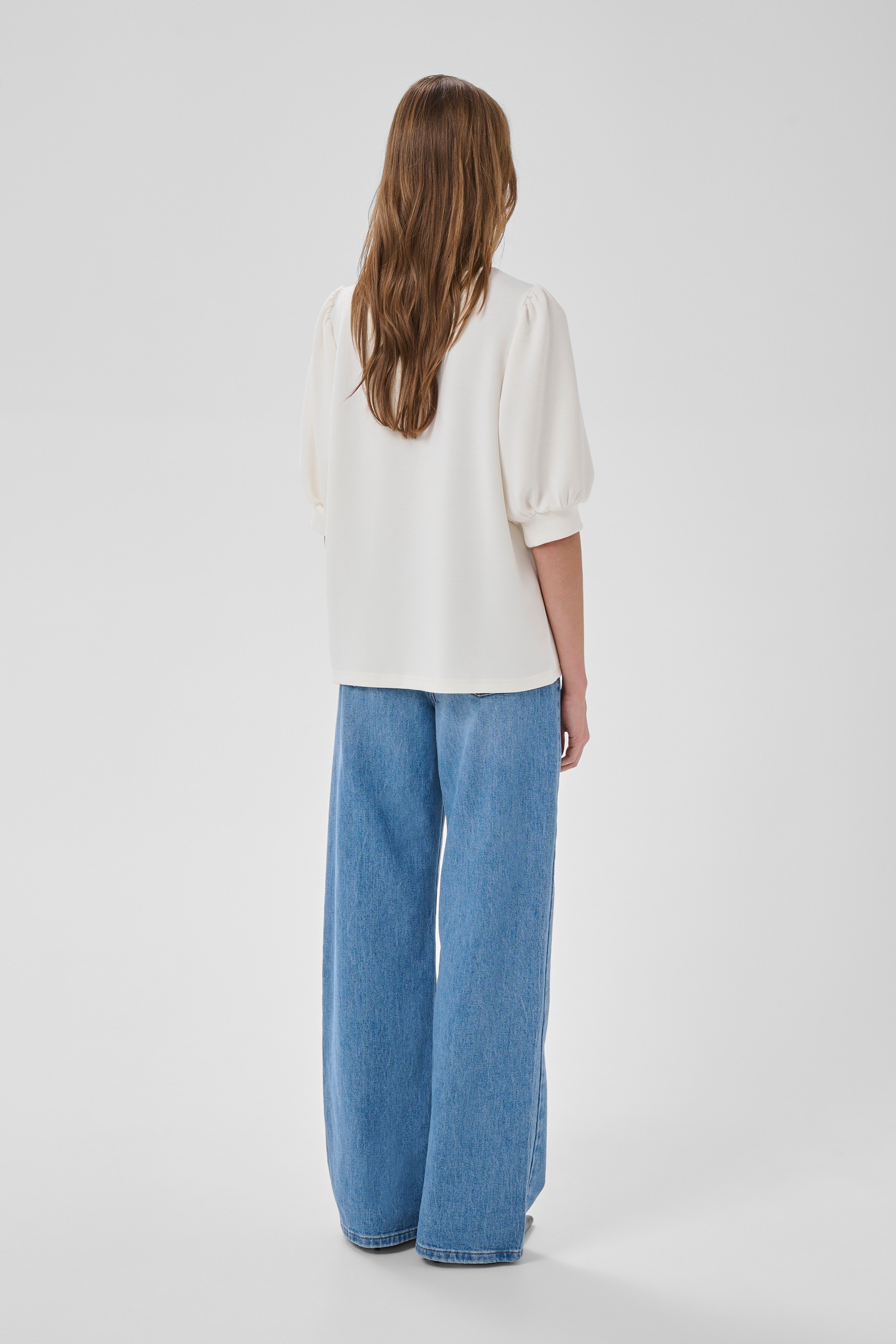 21 THE PUFF BLOUSE LOOKBOOK BACK 10703704-110602