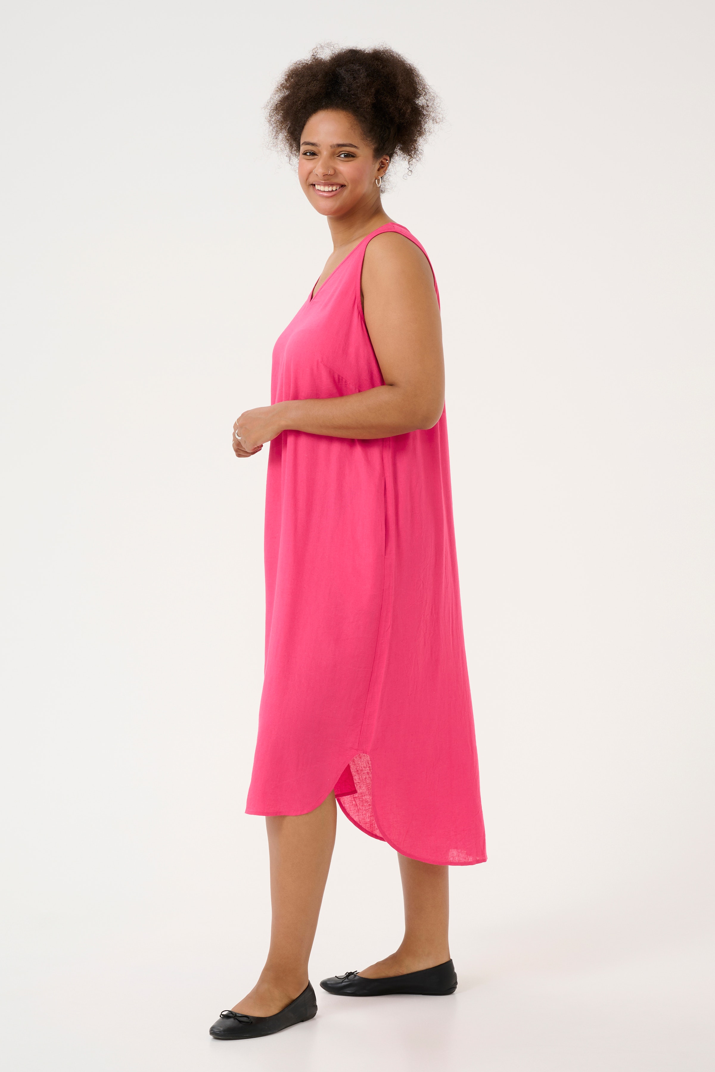 KCmille Linen Dress LOOKBOOK FRONT 10582214-181754