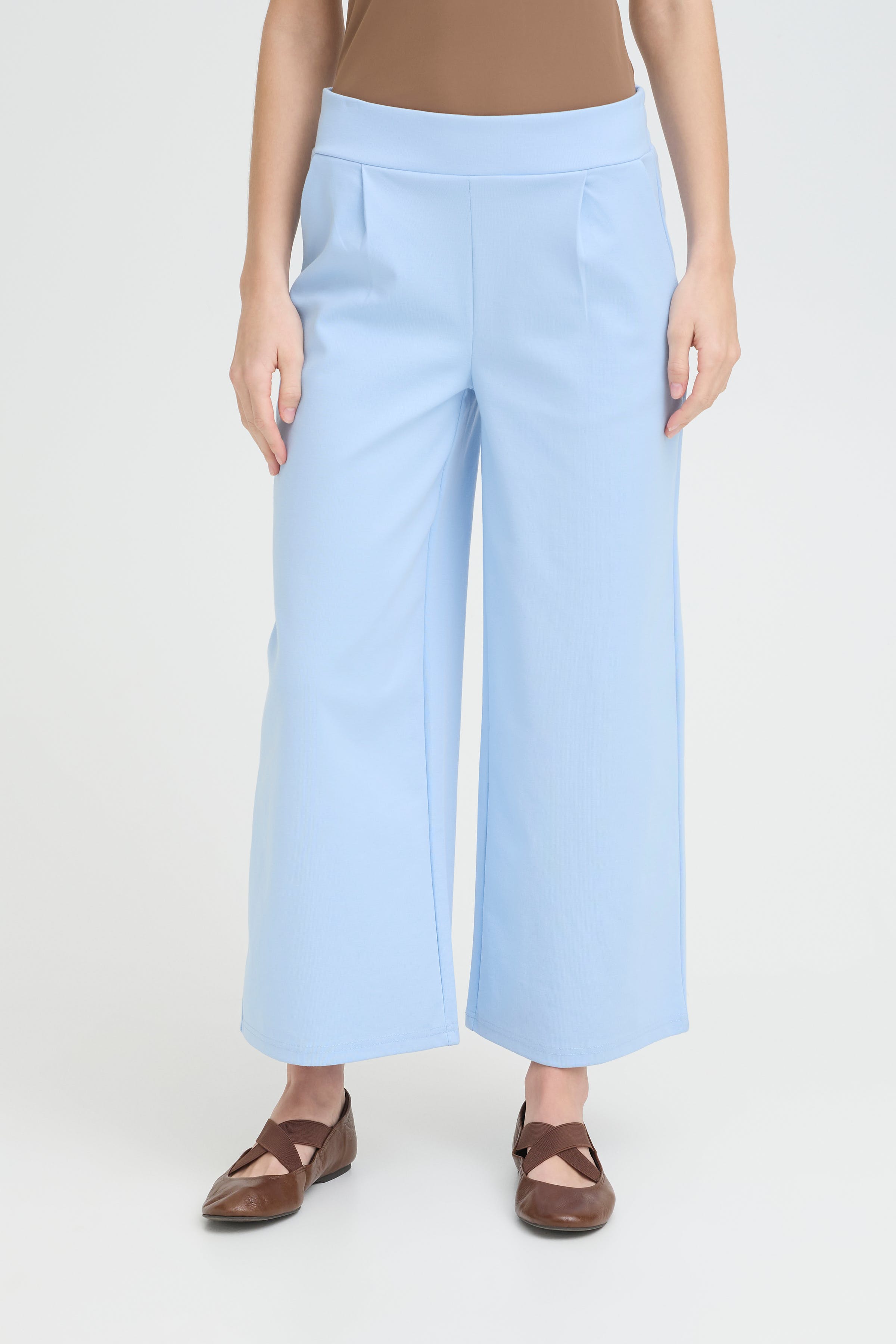 IHKATE WIDE Trousers LOOKBOOK FRONT 20116301-144214