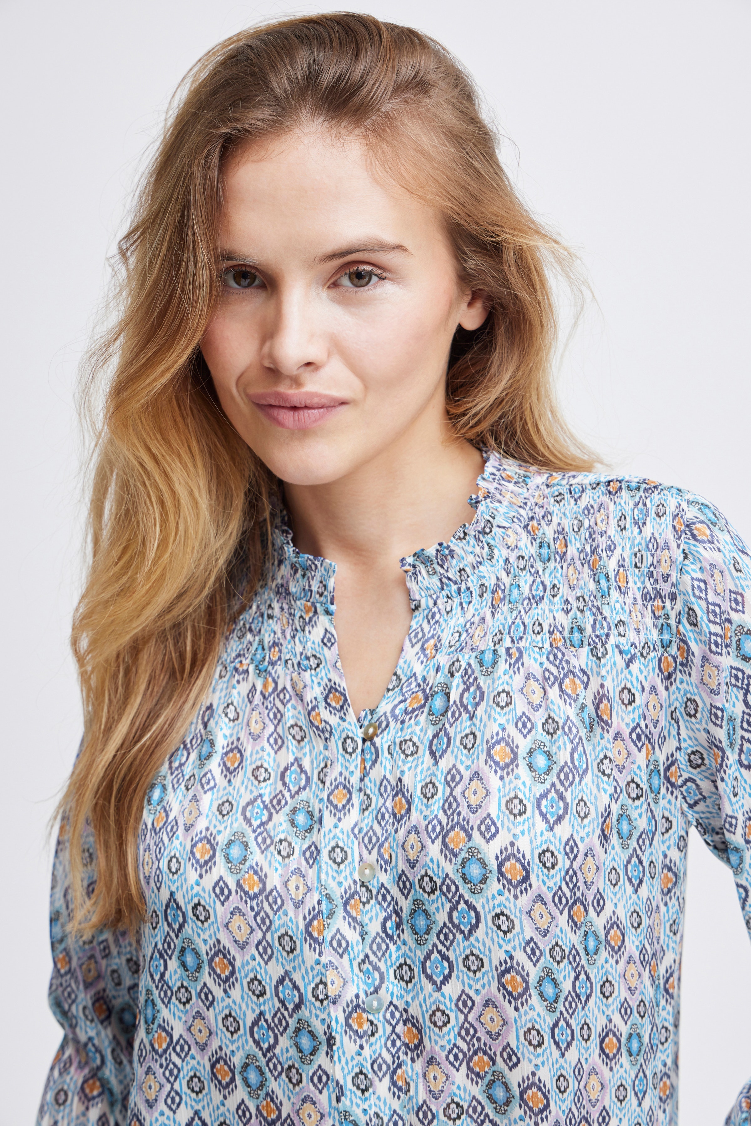 PXSAGA Bluse LOOKBOOK DETAIL 50208575-202970