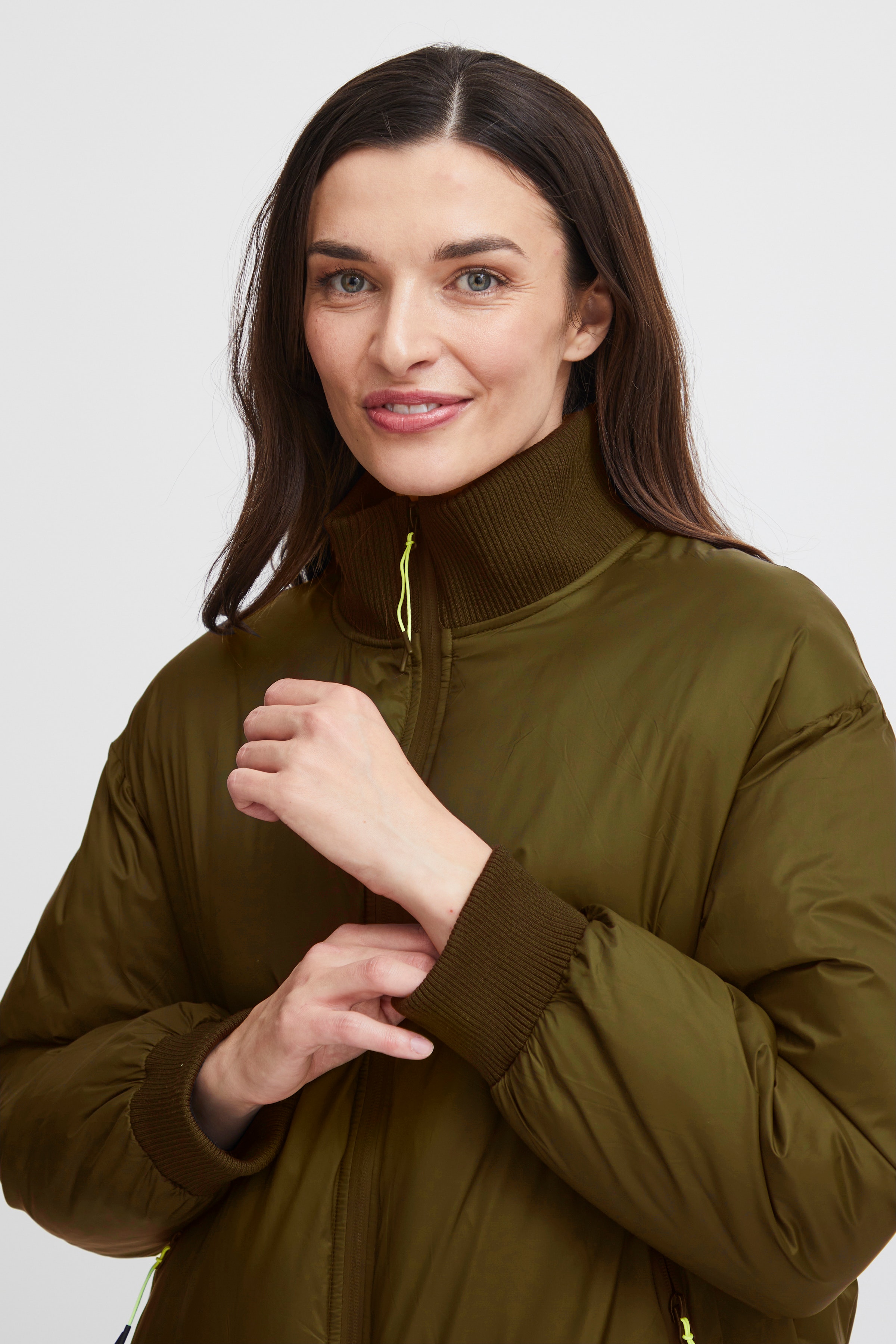 FRHARLYN Ytterplagg LOOKBOOK DETAIL 20613405-190516