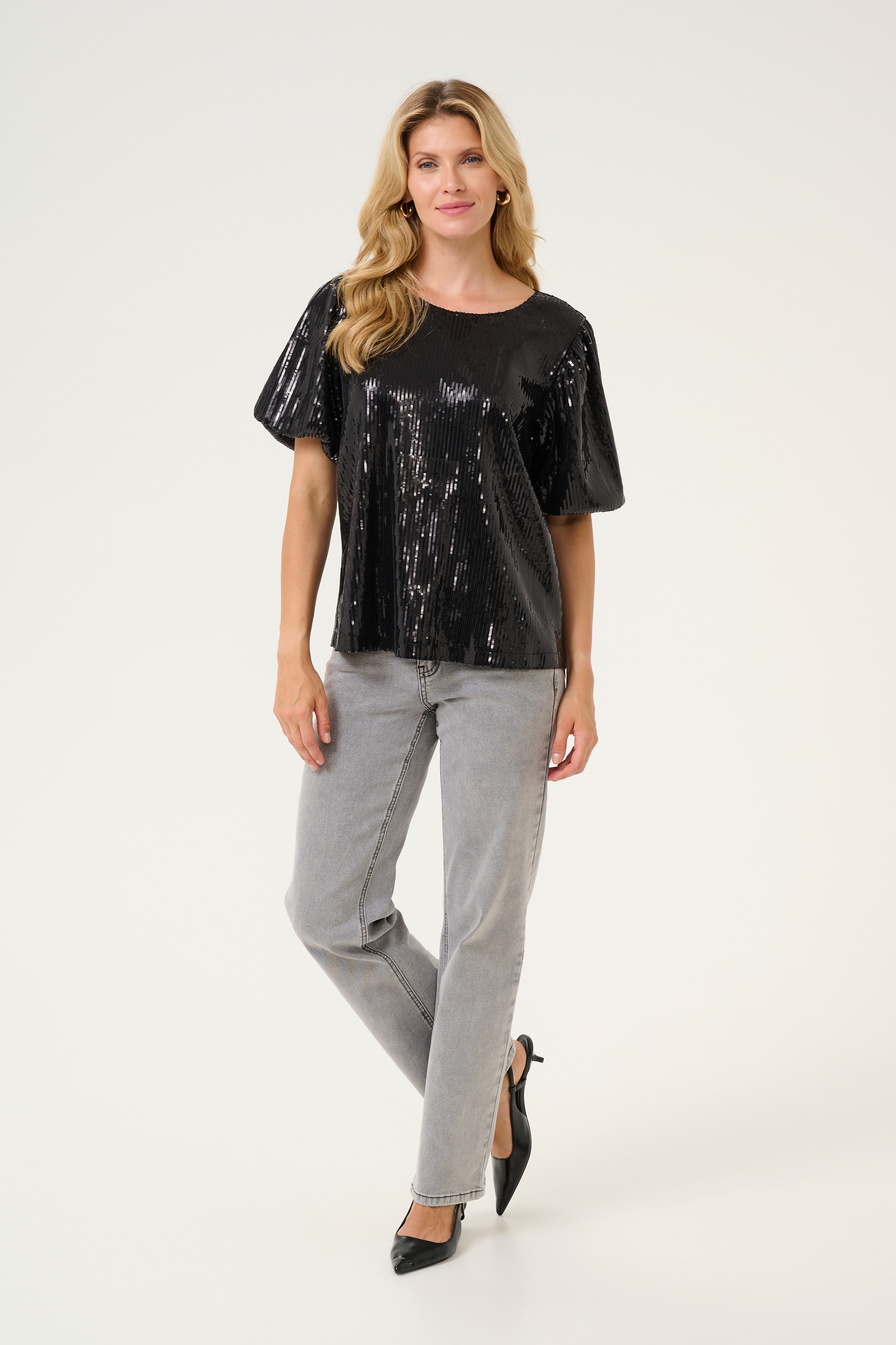 CRFesti Sequin blouse LOOKBOOK FRONT 10613636-100120