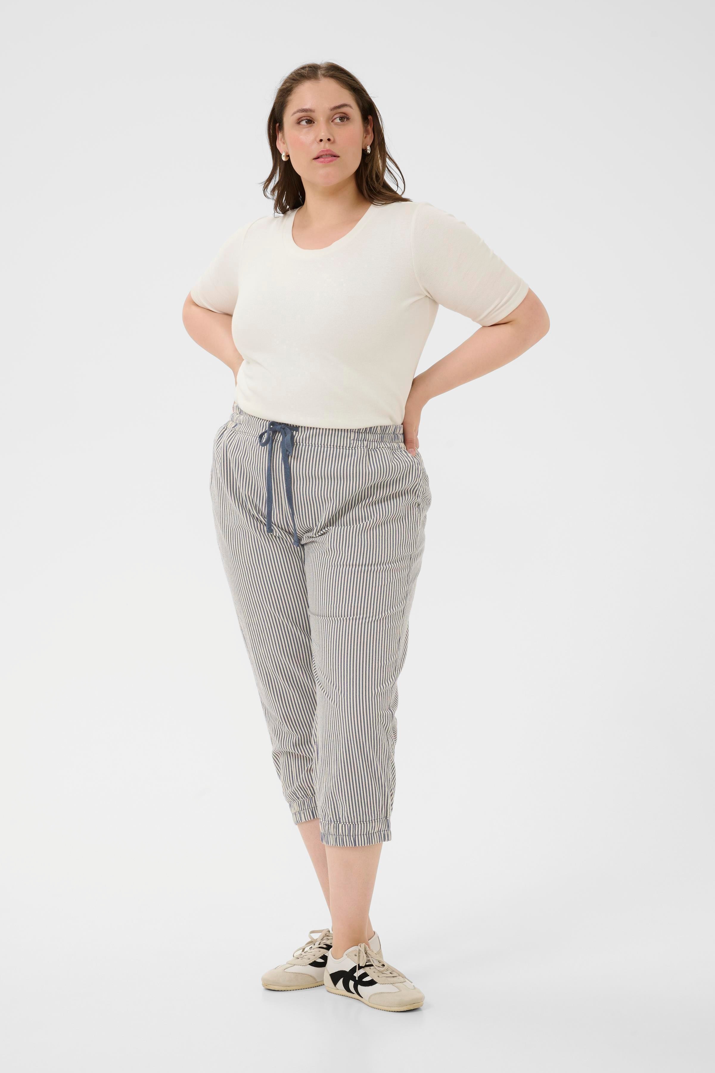 KCnana Broek LOOKBOOK FRONT 10583333-106298