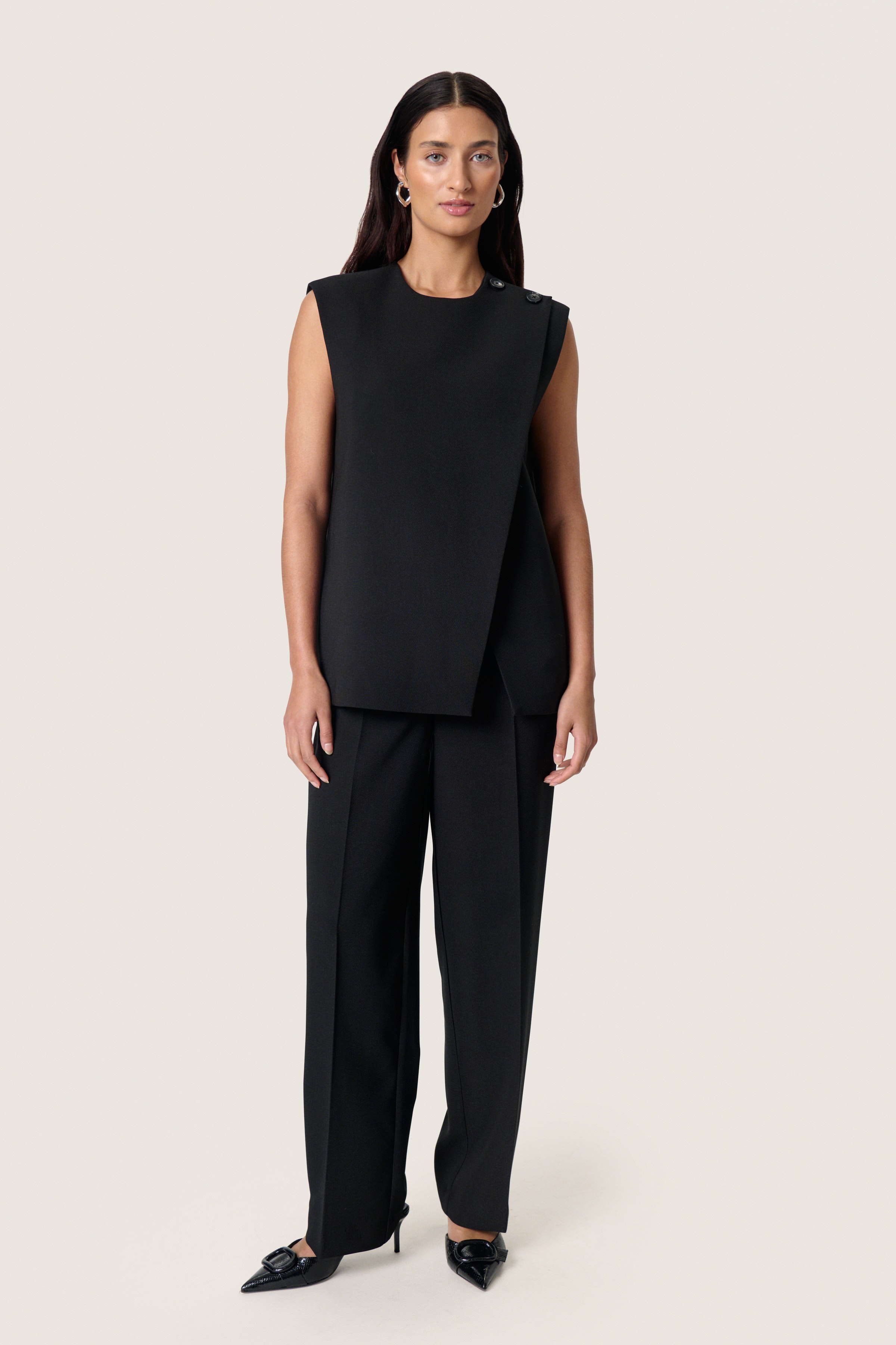 SLSarina Waistcoat LOOKBOOK FRONT 30408643-194008