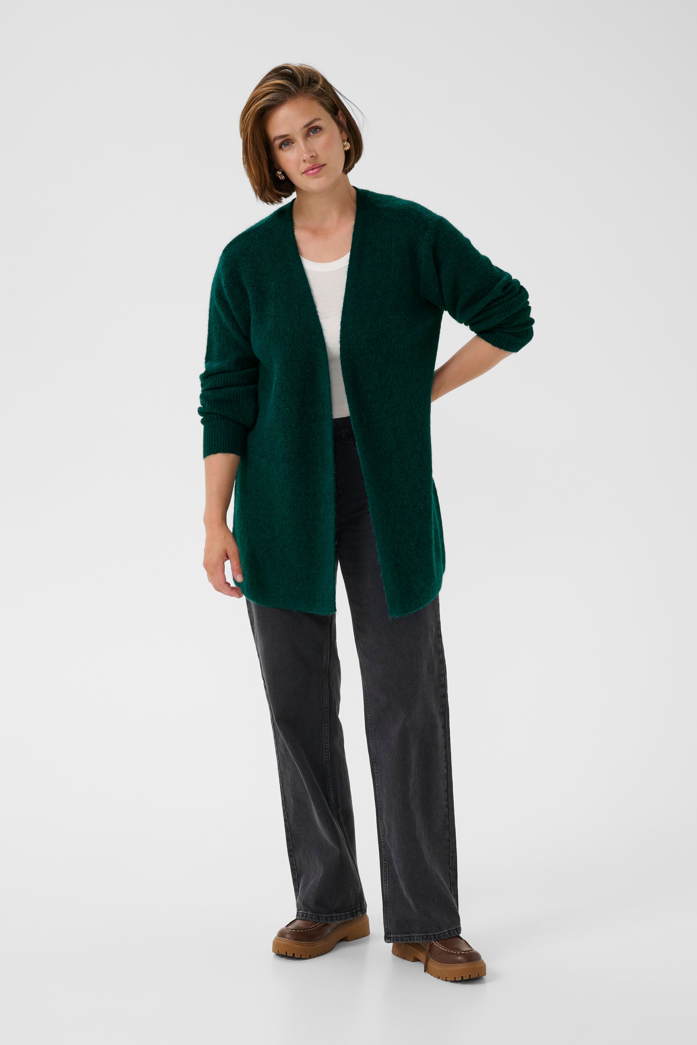 BPamanda Vest LOOKBOOK FRONT 40200085-108973