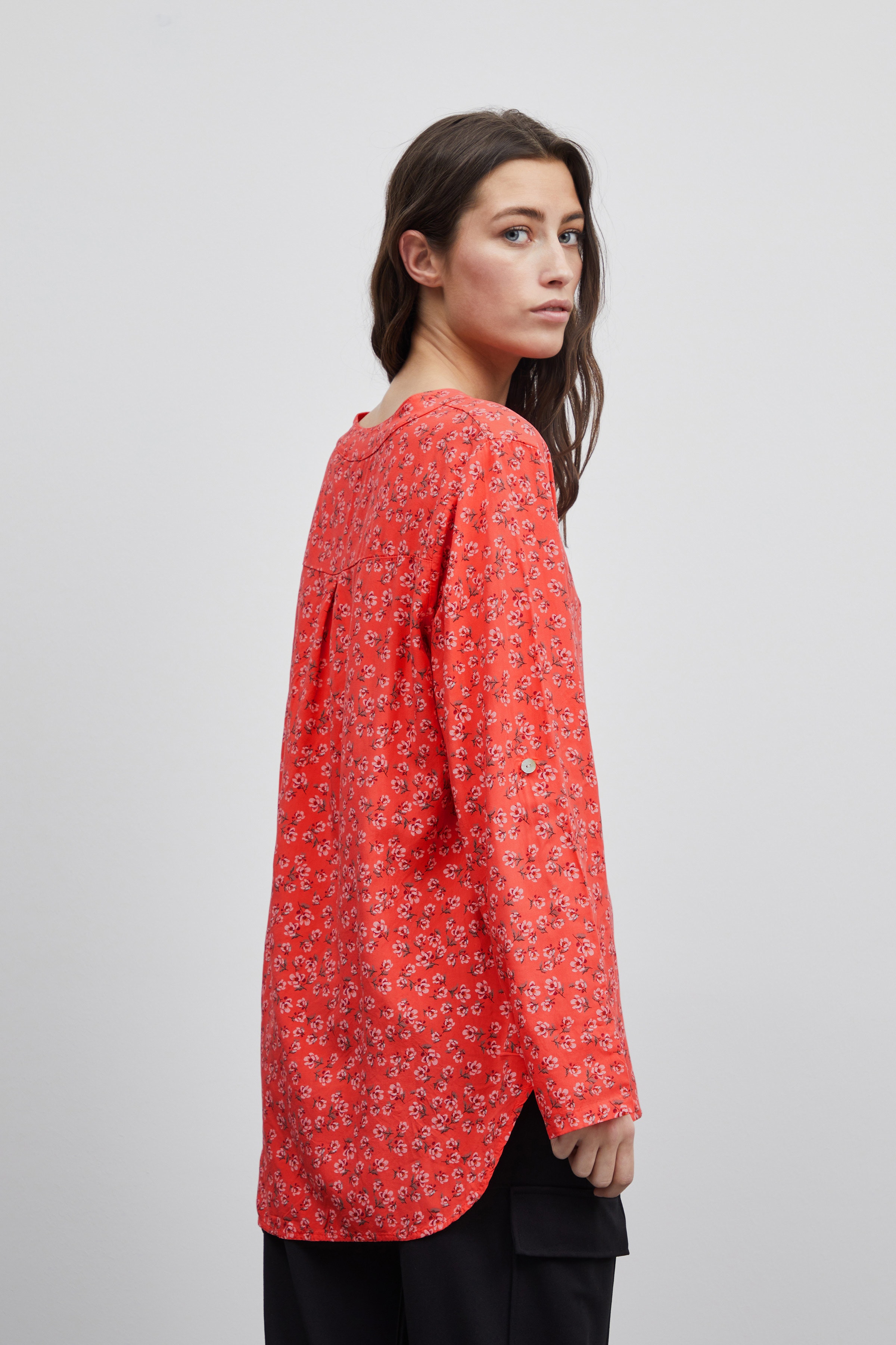SBANIKKA Skjorta LOOKBOOK FRONT 22100175-161546