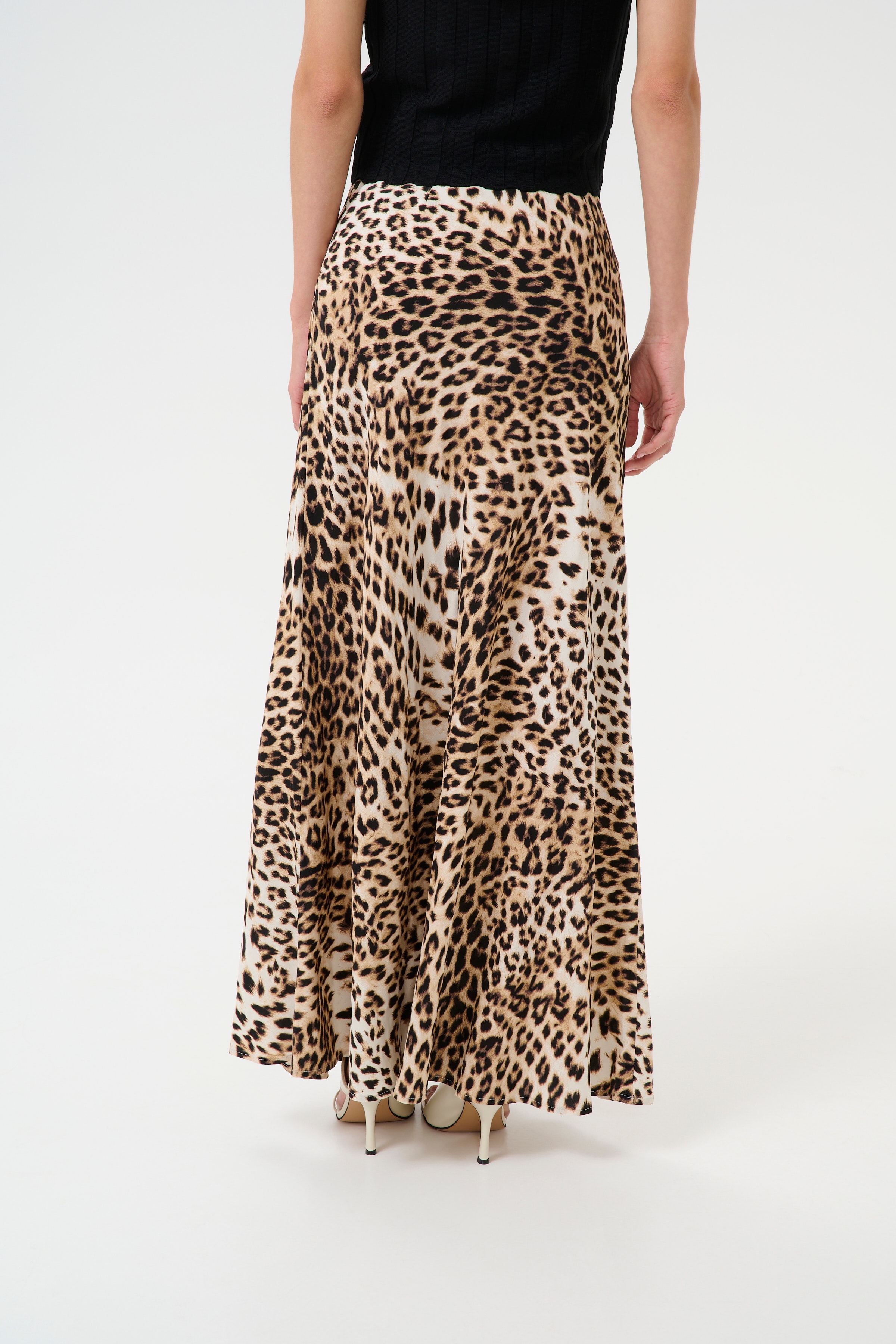 GZgeopa Kjol LOOKBOOK FRONT 10910259-107683